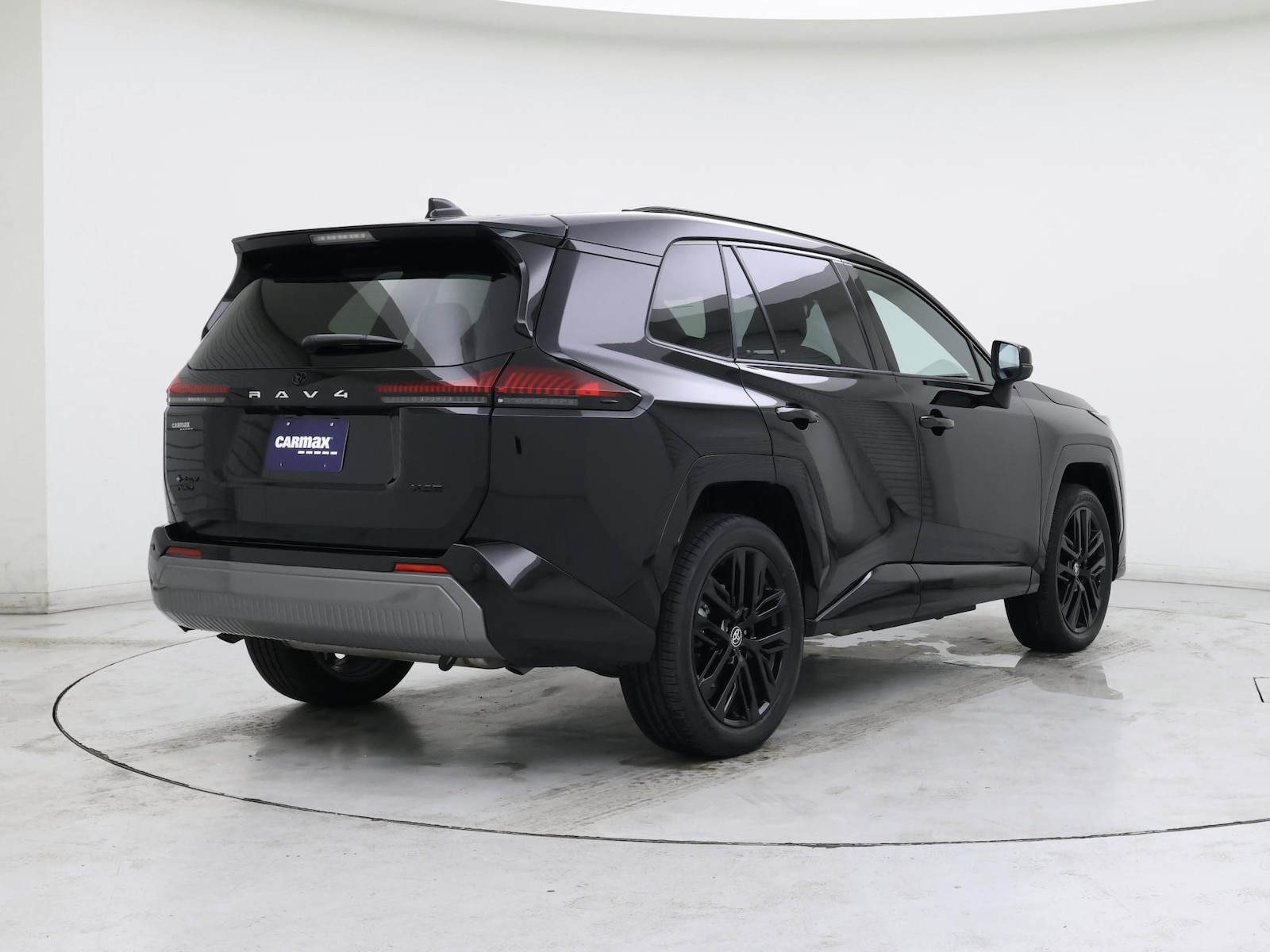 2026 Toyota RAV4 Plug-in Hybrid XSE - Photo 9