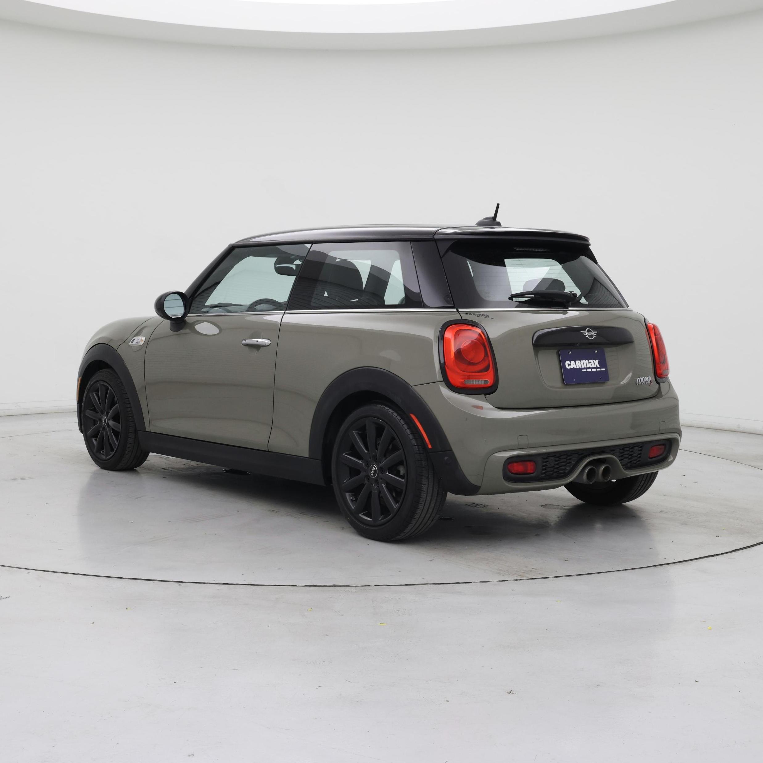 Thumbnail: 2019 MINI Cooper Hardtop - 2