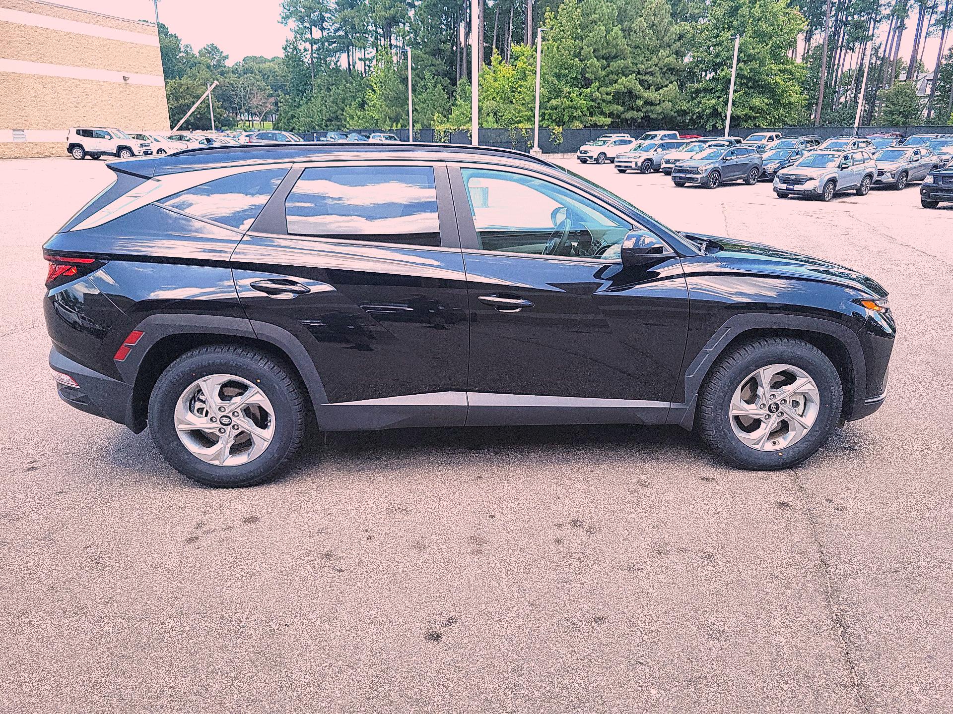 Thumbnail: 2024 Hyundai Tucson - 4