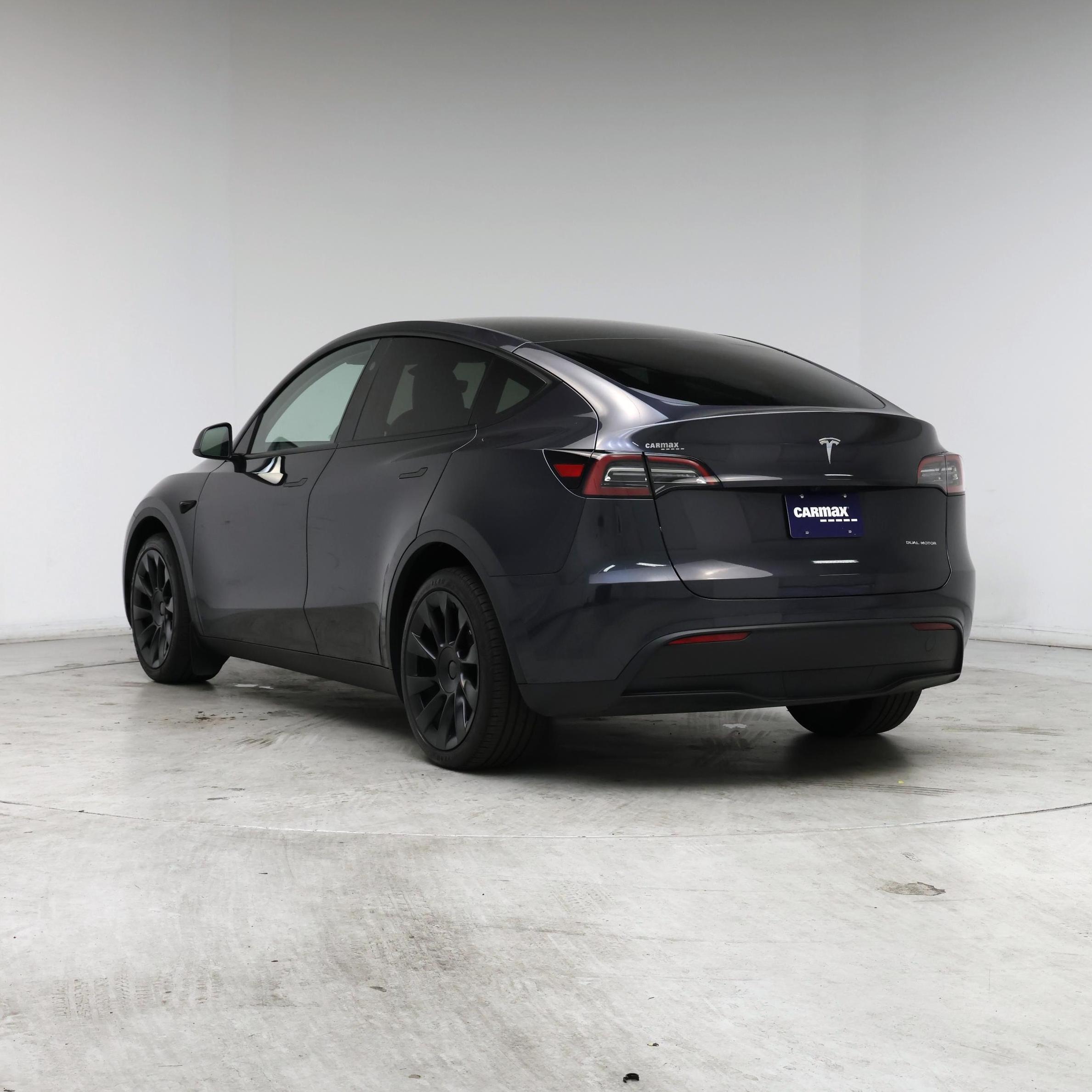 Thumbnail: 2024 Tesla Model Y - 2