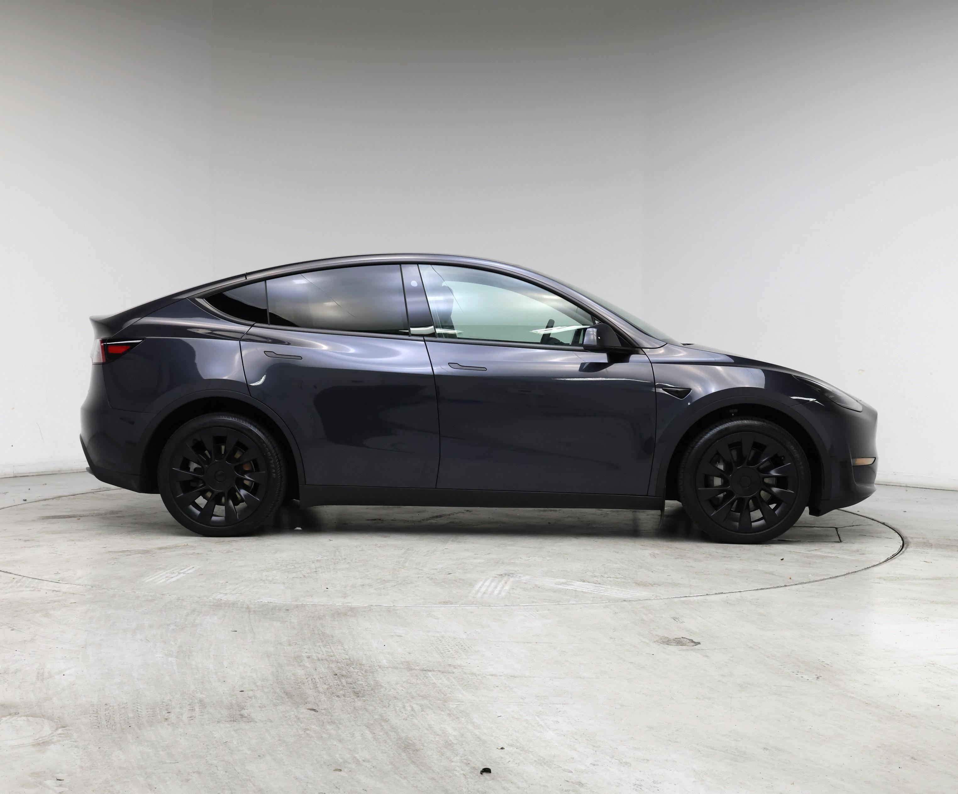 Thumbnail: 2024 Tesla Model Y - 7