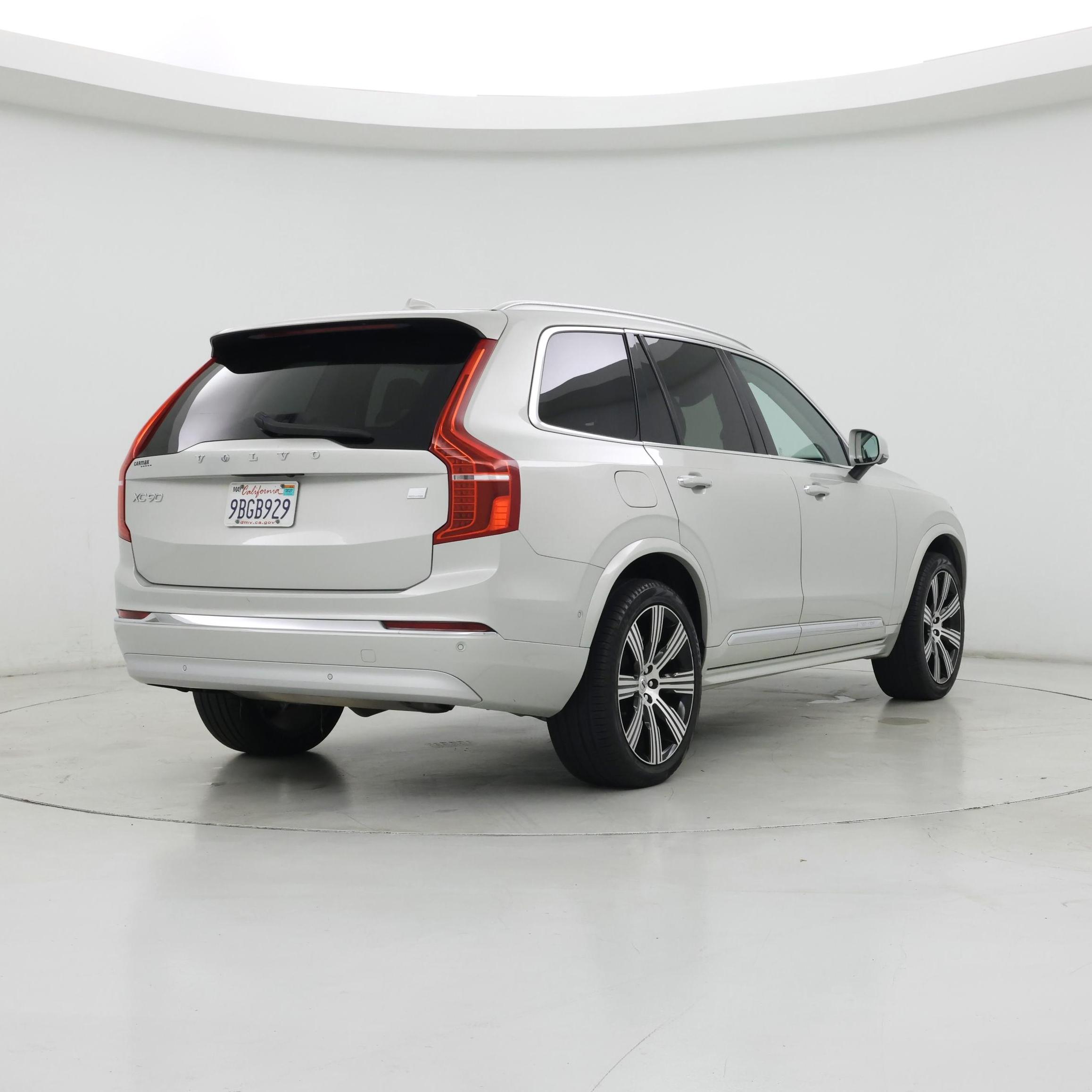 Thumbnail: 2022 Volvo XC90 - 8