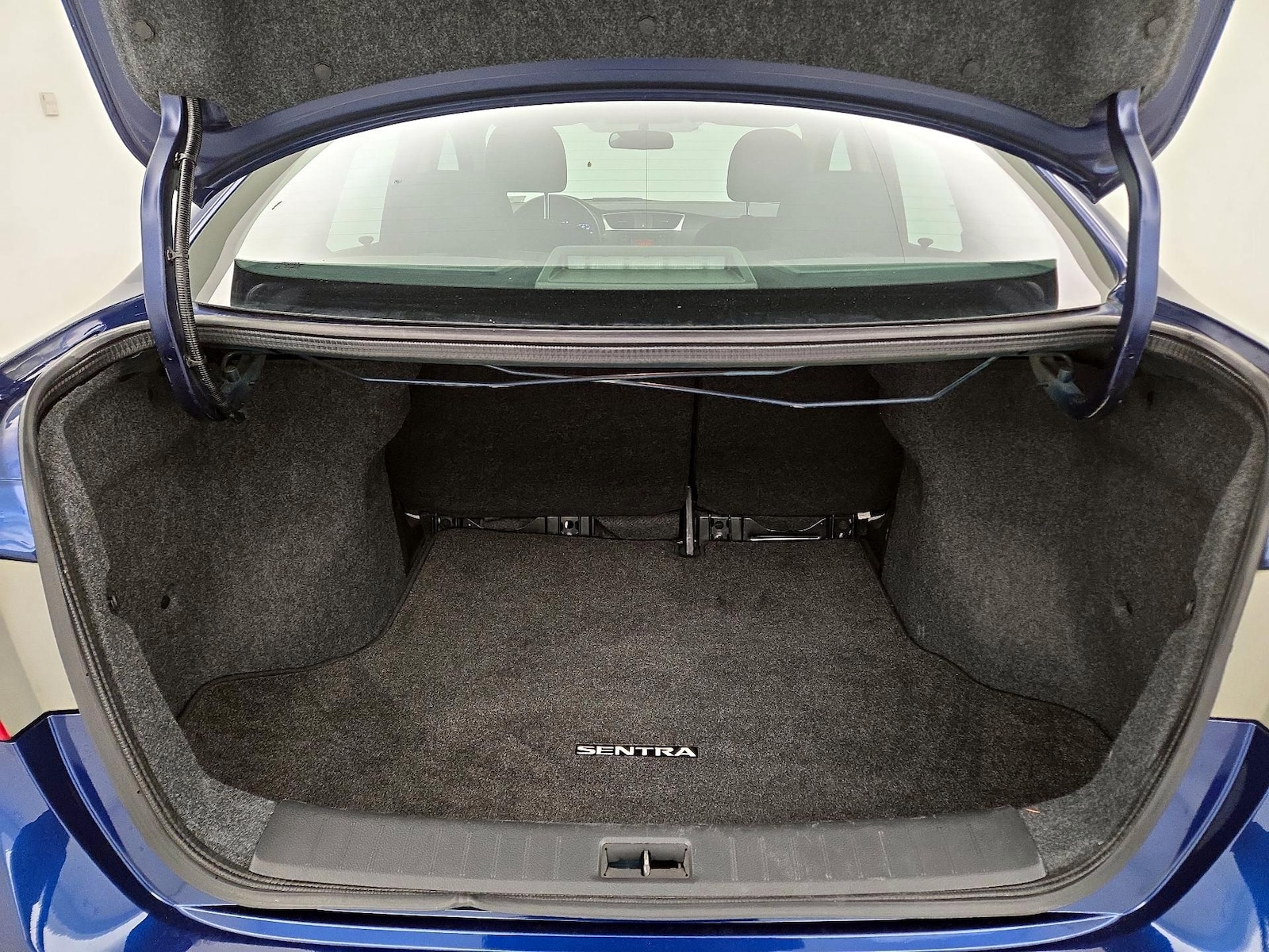 2017 Nissan Sentra S - Photo 19