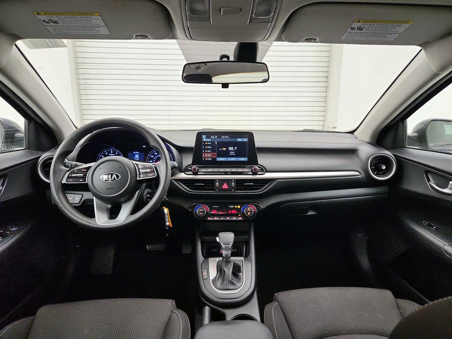 Thumbnail: 2019 Kia Forte - 9
