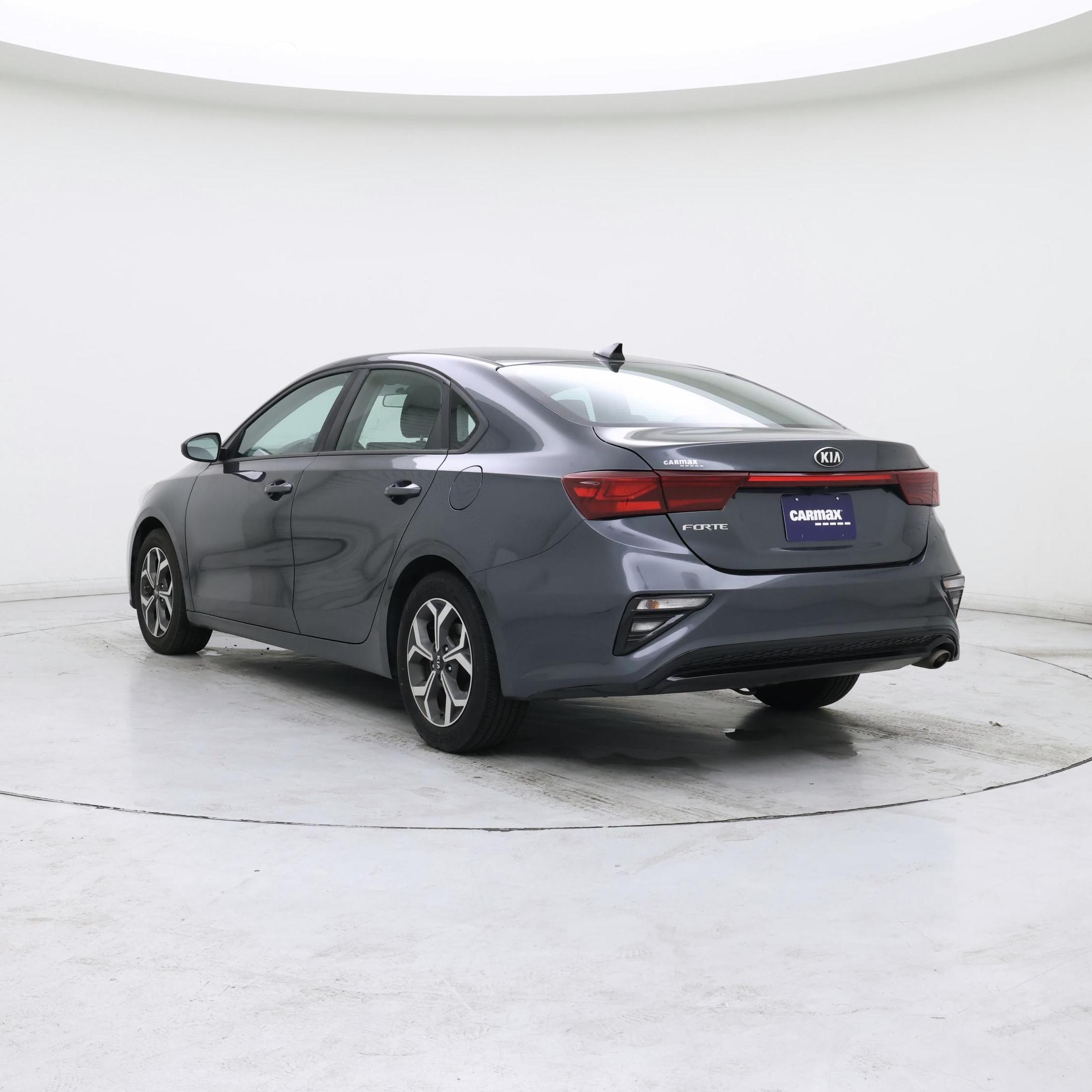 Thumbnail: 2019 Kia Forte - 2