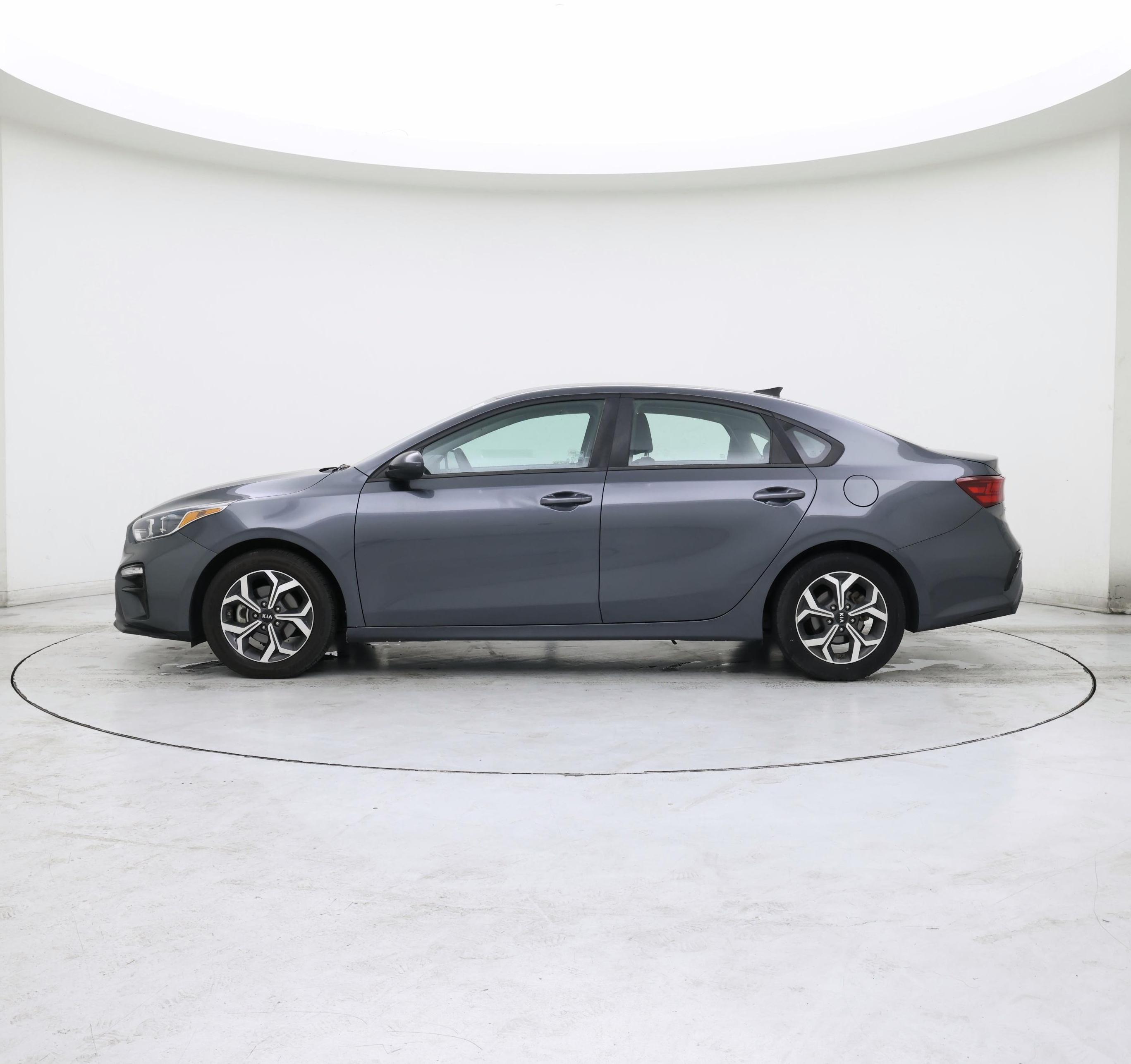 Thumbnail: 2019 Kia Forte - 3