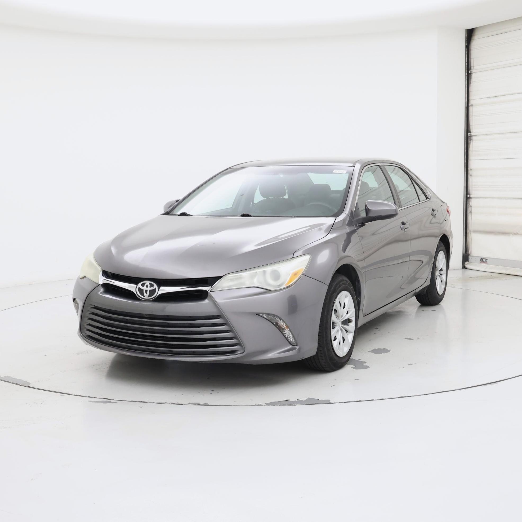 Thumbnail: 2016 Toyota Camry - 4