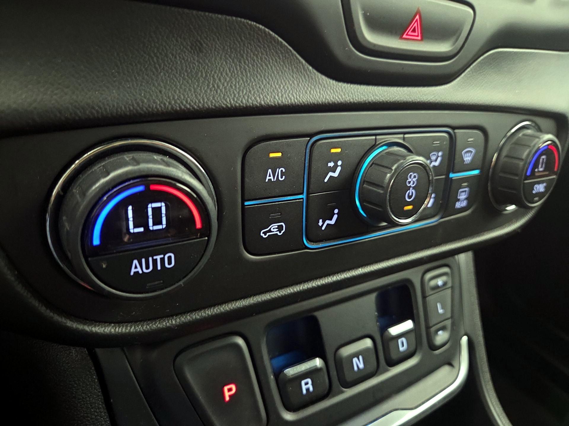 Thumbnail: 2021 GMC Terrain - 16