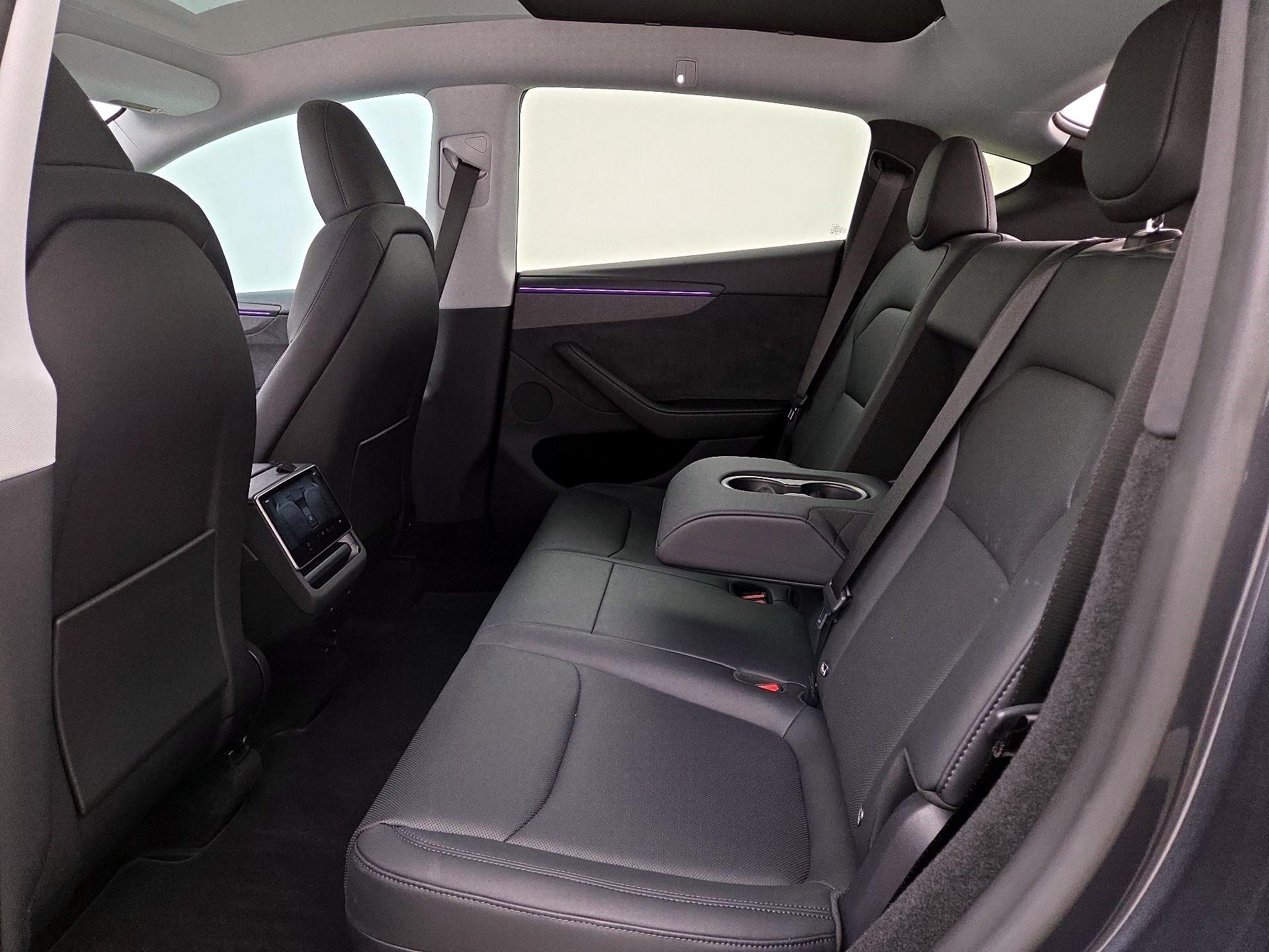 Thumbnail: 2026 Tesla Model Y - 20