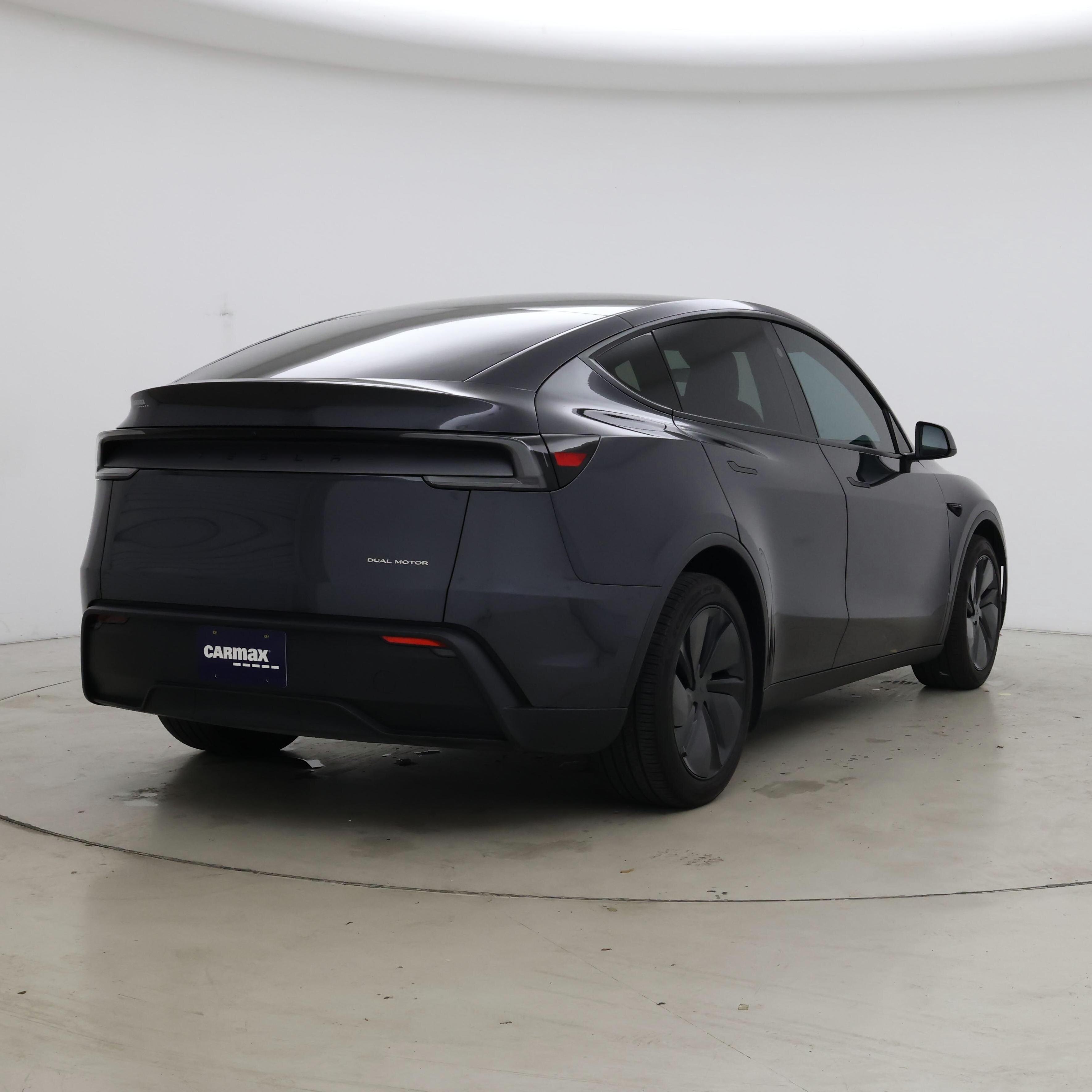 Thumbnail: 2026 Tesla Model Y - 8