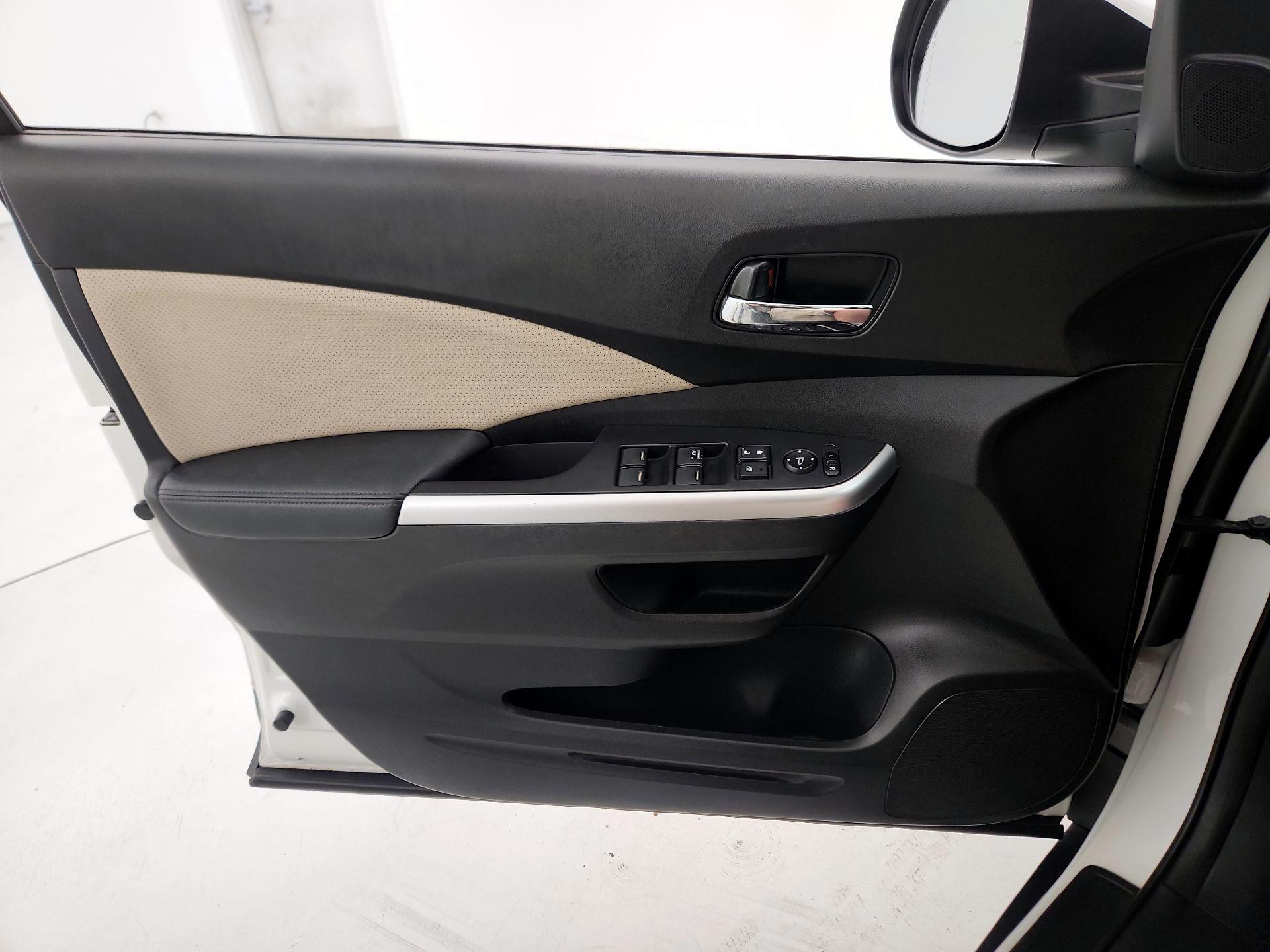 Thumbnail: 2016 Honda CR-V - 12
