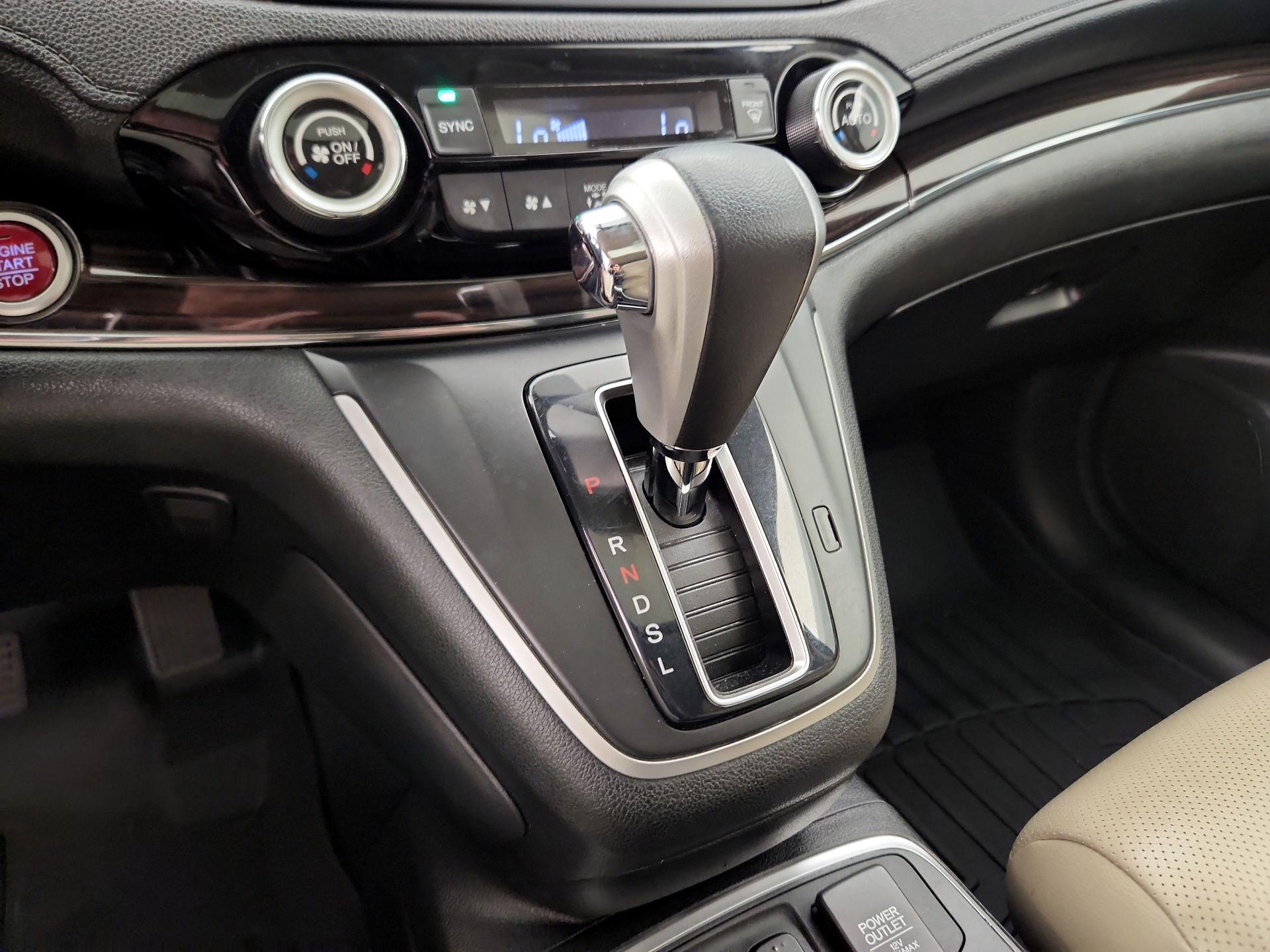 Thumbnail: 2016 Honda CR-V - 17