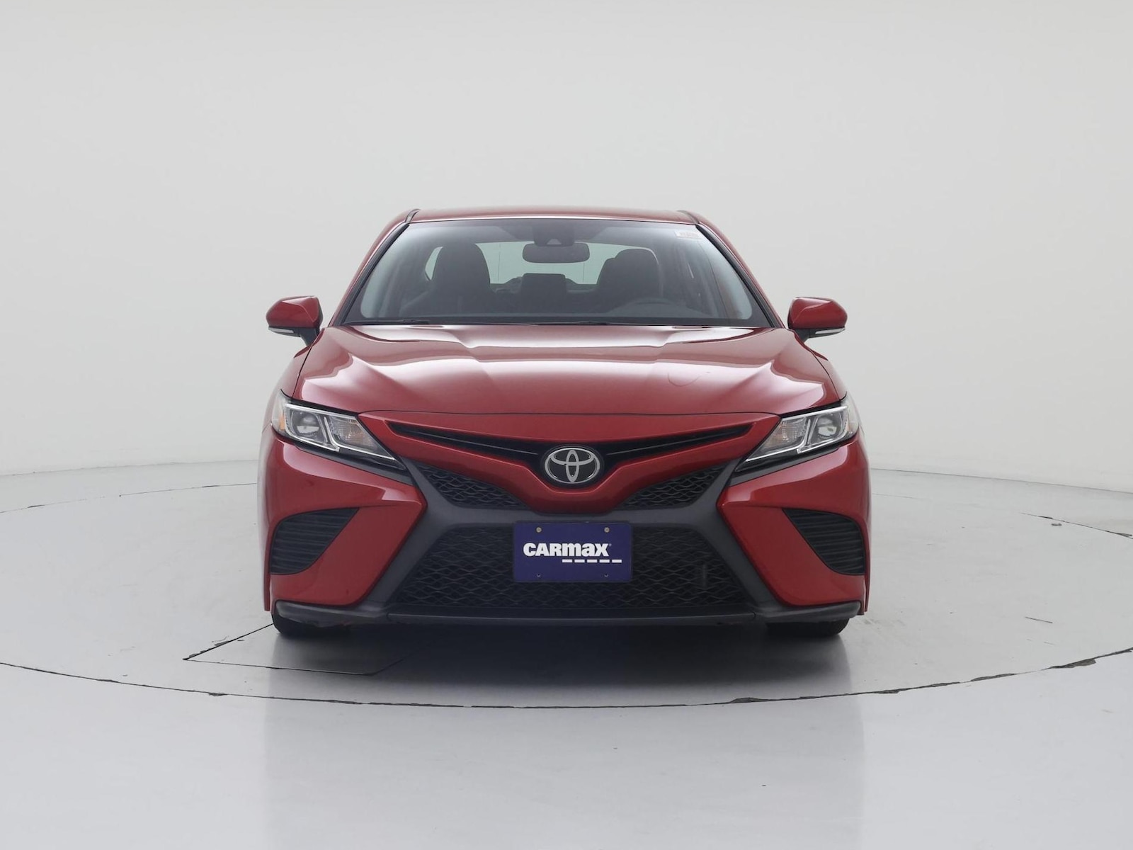 2020 Toyota Camry SE - Photo 6