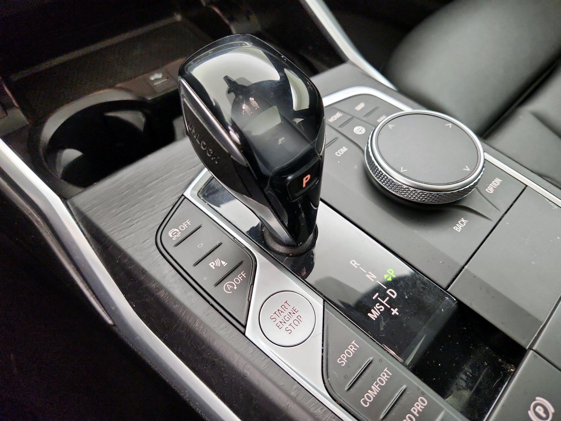 Thumbnail: 2020 BMW 3 Series - 18
