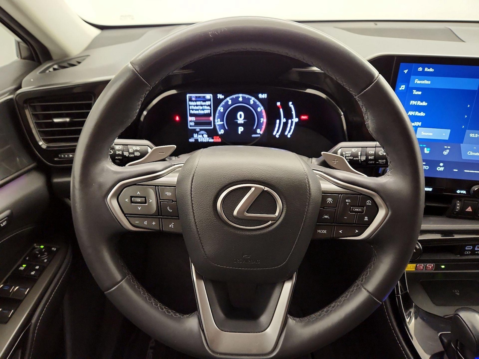 2022 Lexus NX 350 - Photo 11