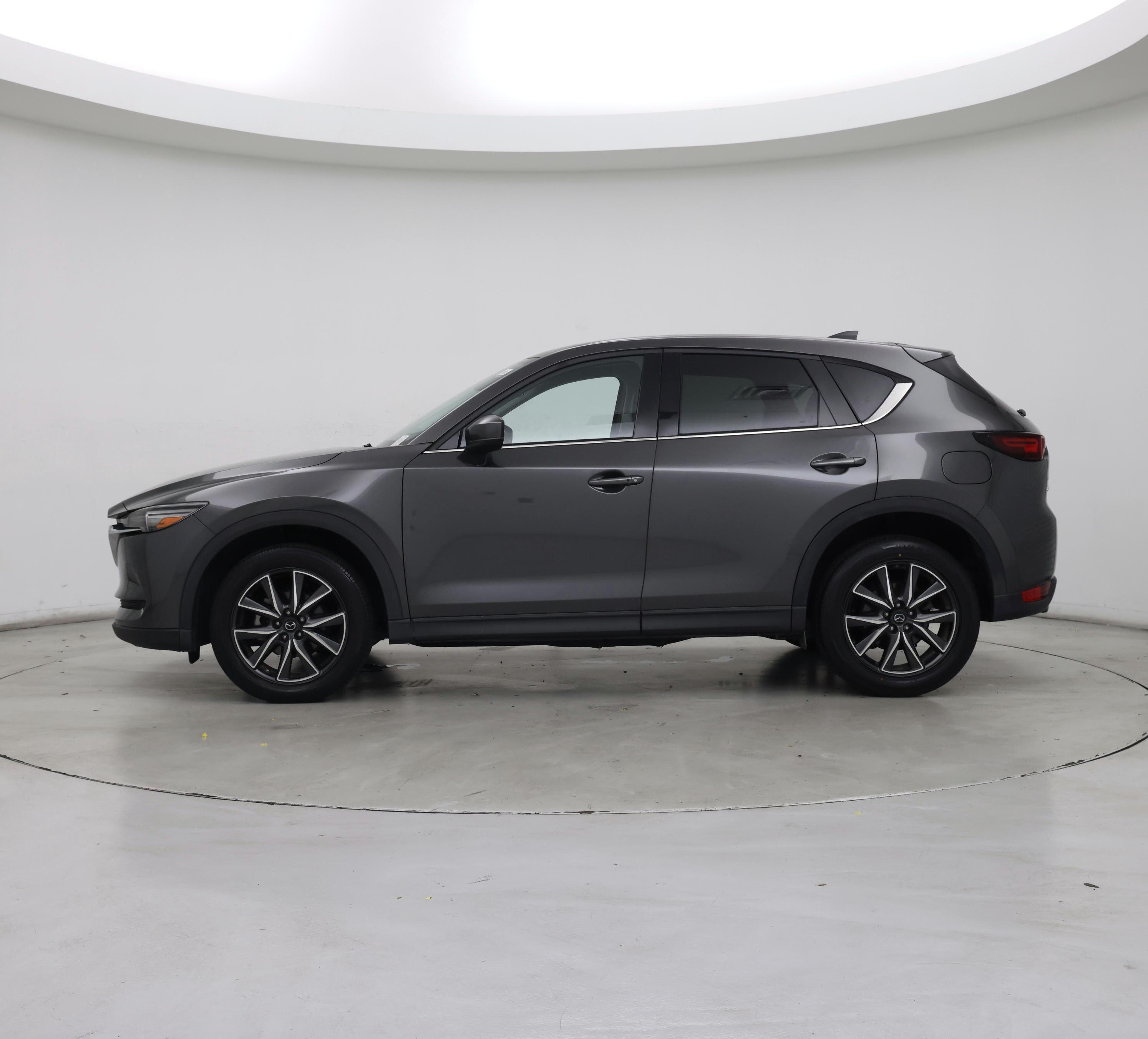 Thumbnail: 2017 Mazda CX-5 - 3