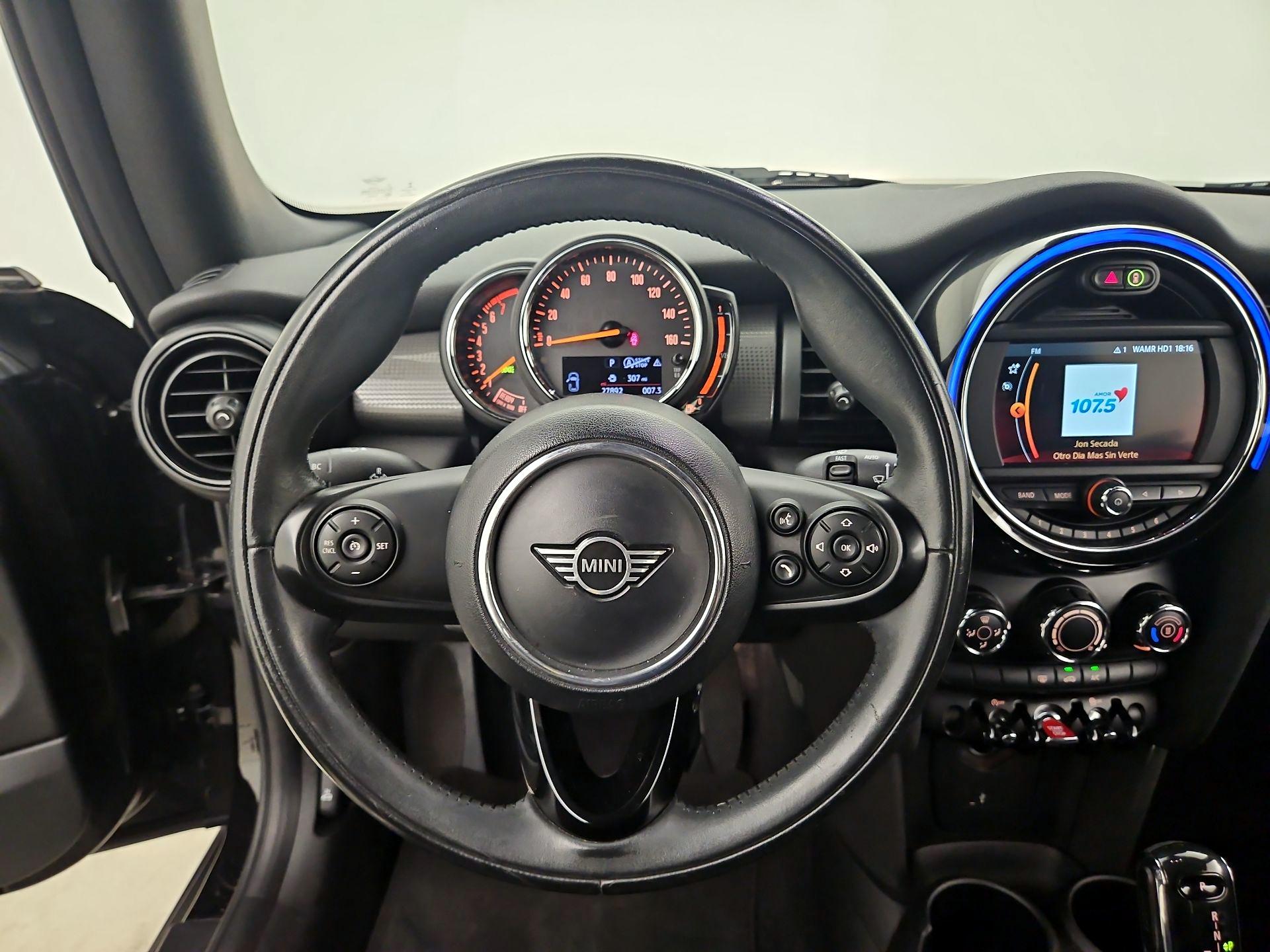 Thumbnail: 2020 MINI Cooper - 10