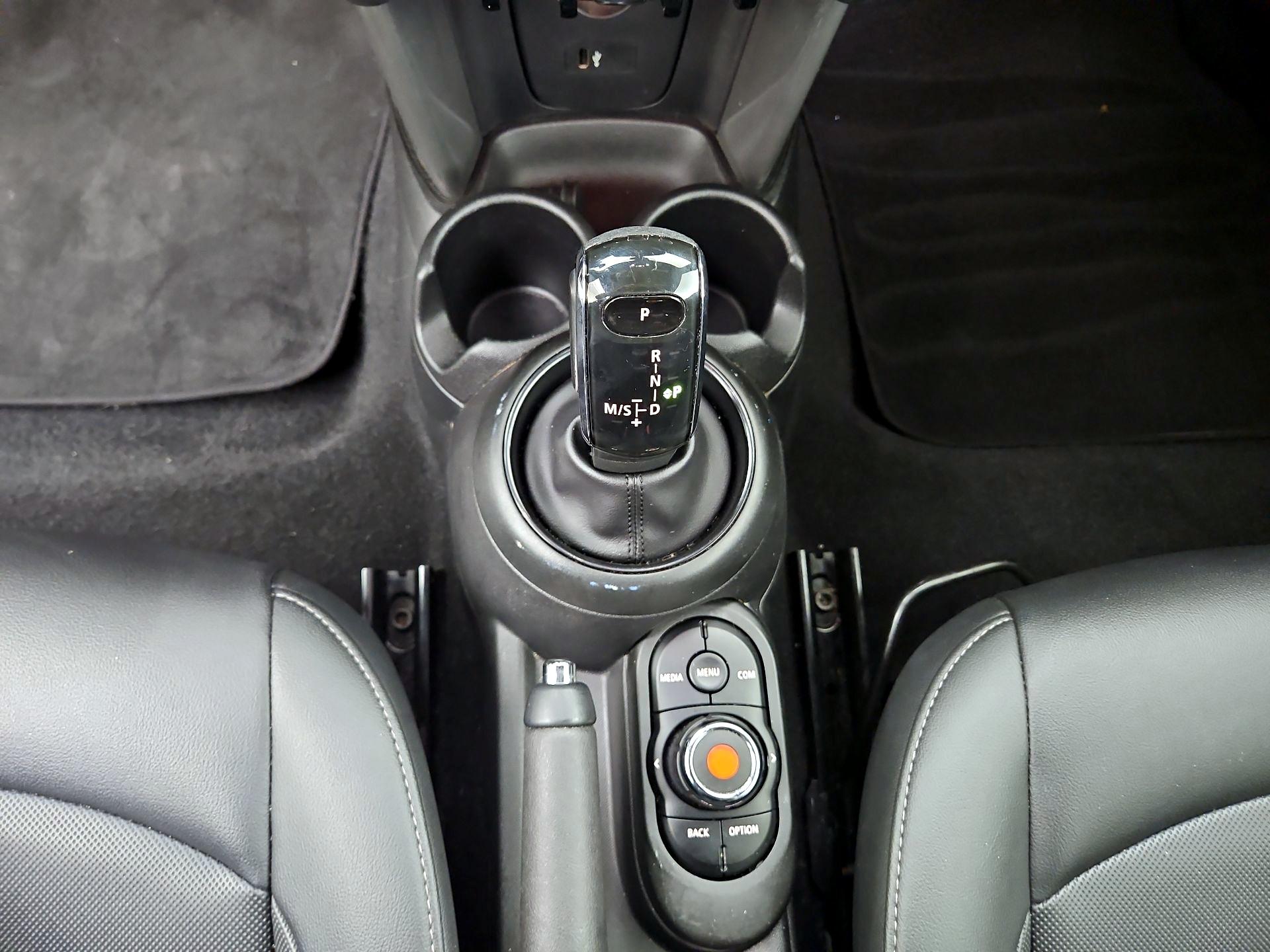 Thumbnail: 2020 MINI Cooper - 16