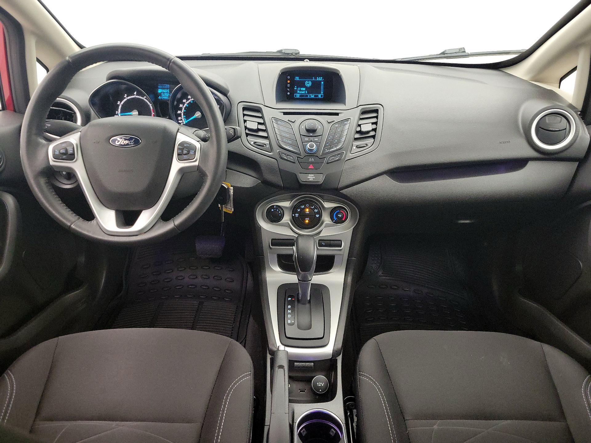 Thumbnail: 2015 Ford Fiesta - 9