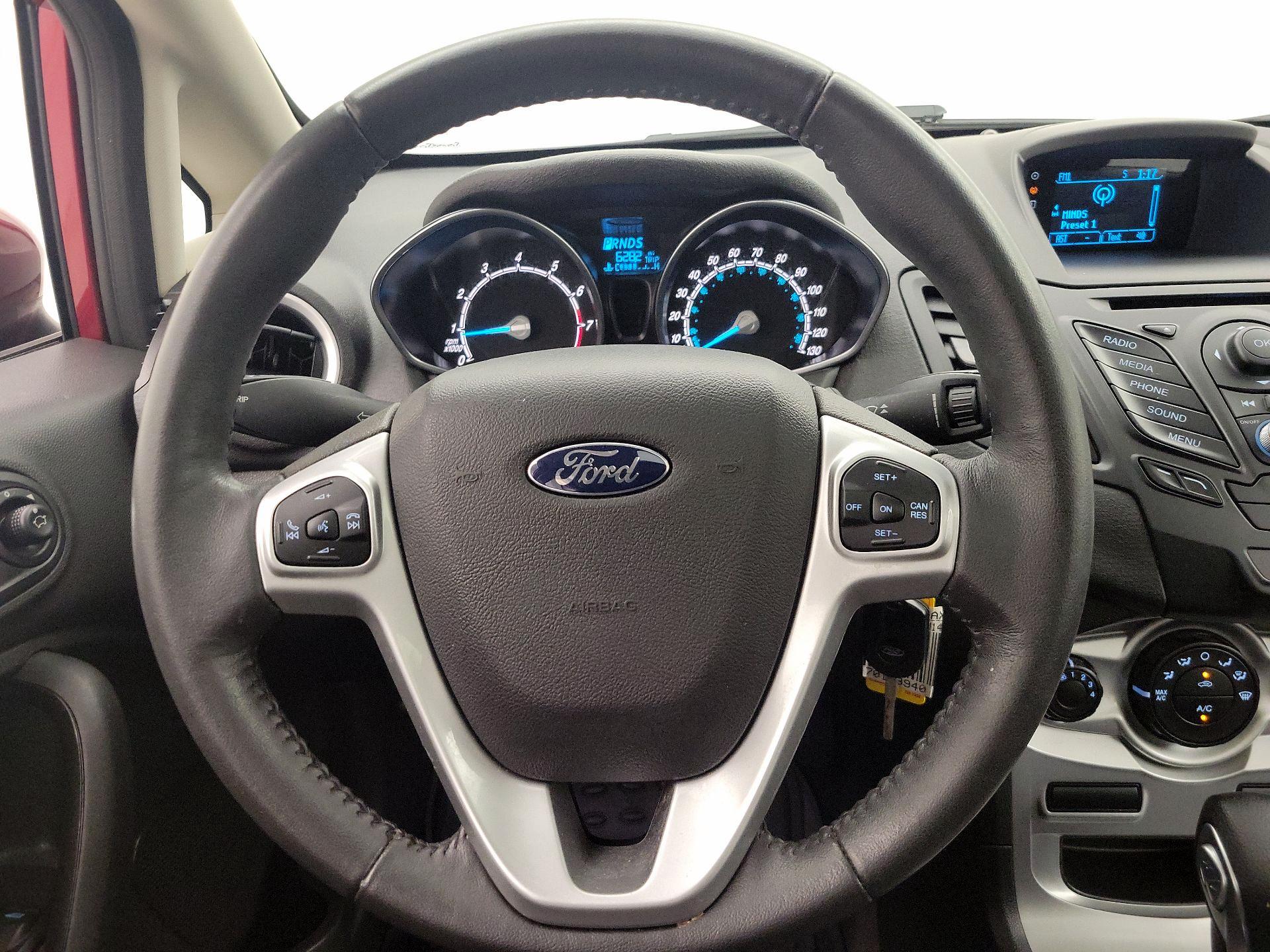 Thumbnail: 2015 Ford Fiesta - 10