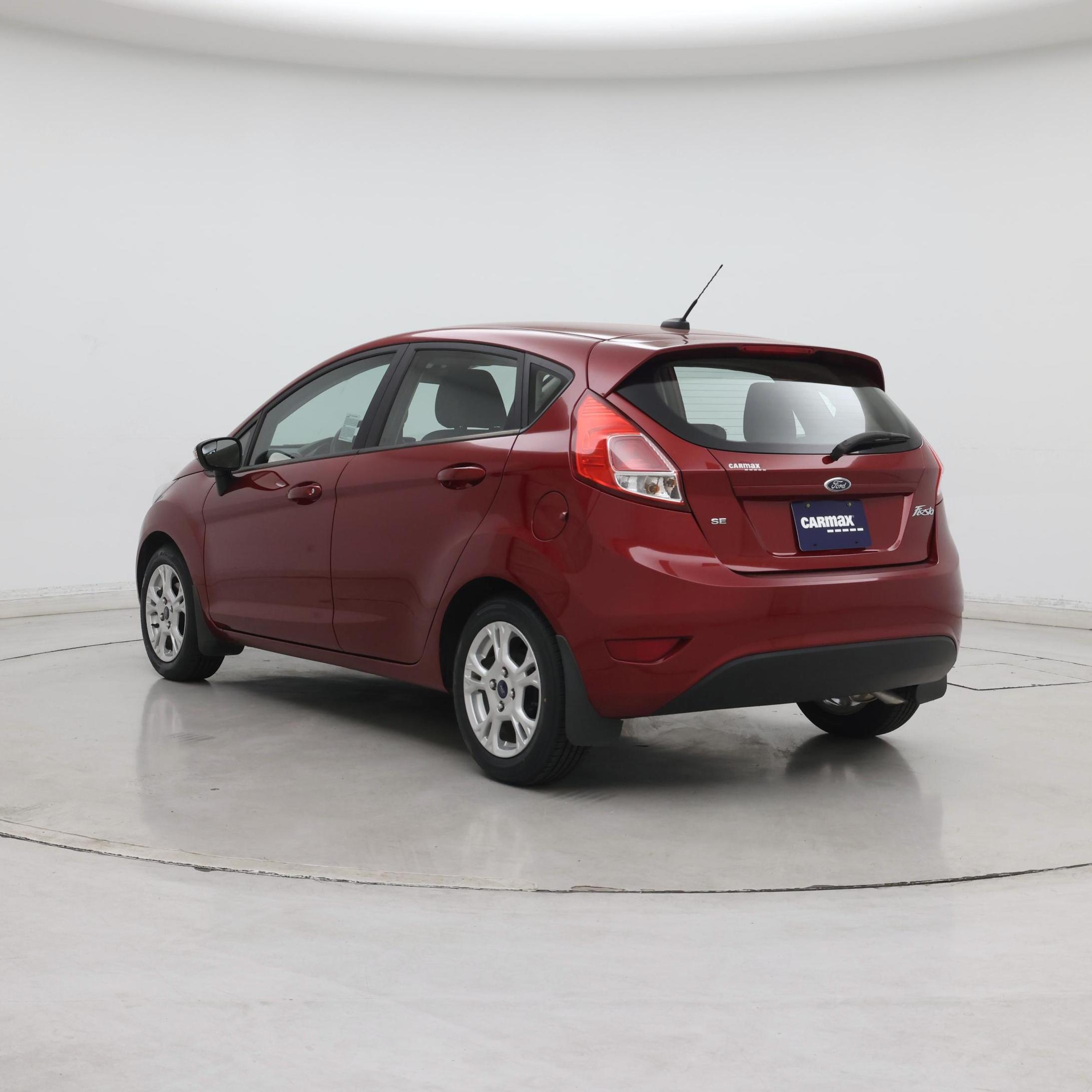 Thumbnail: 2015 Ford Fiesta - 2