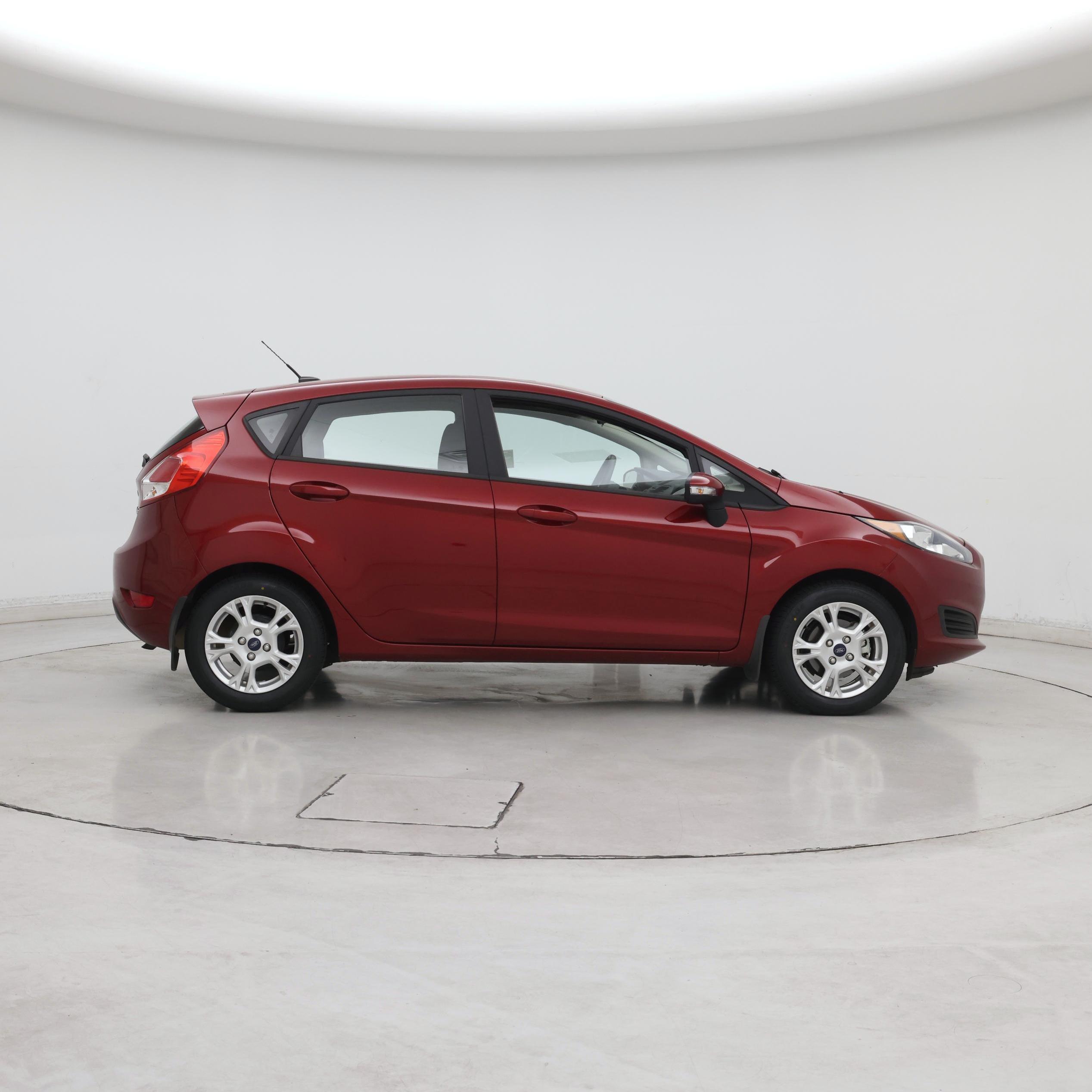 Thumbnail: 2015 Ford Fiesta - 7