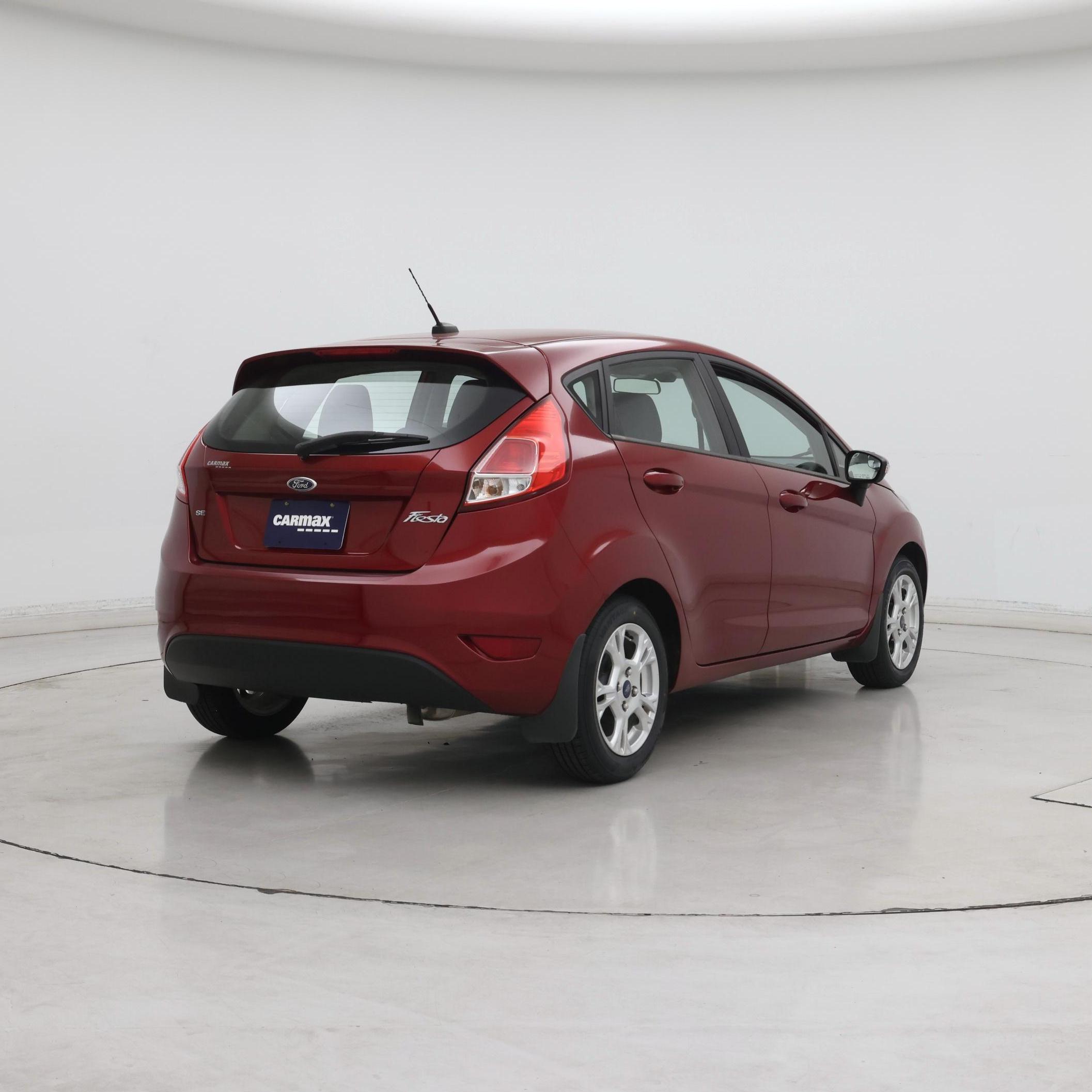 Thumbnail: 2015 Ford Fiesta - 8