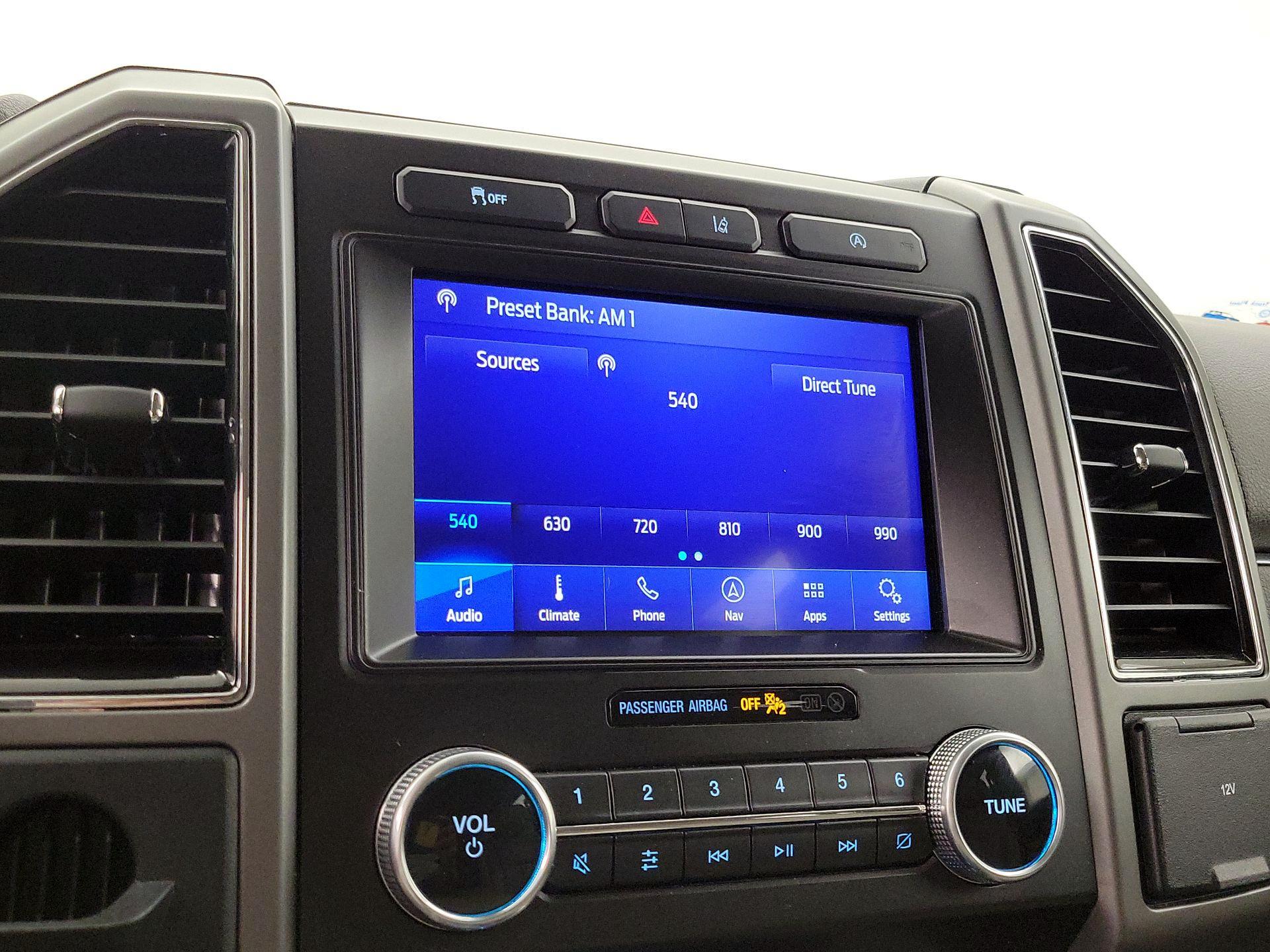 Thumbnail: 2020 Ford Expedition - 15