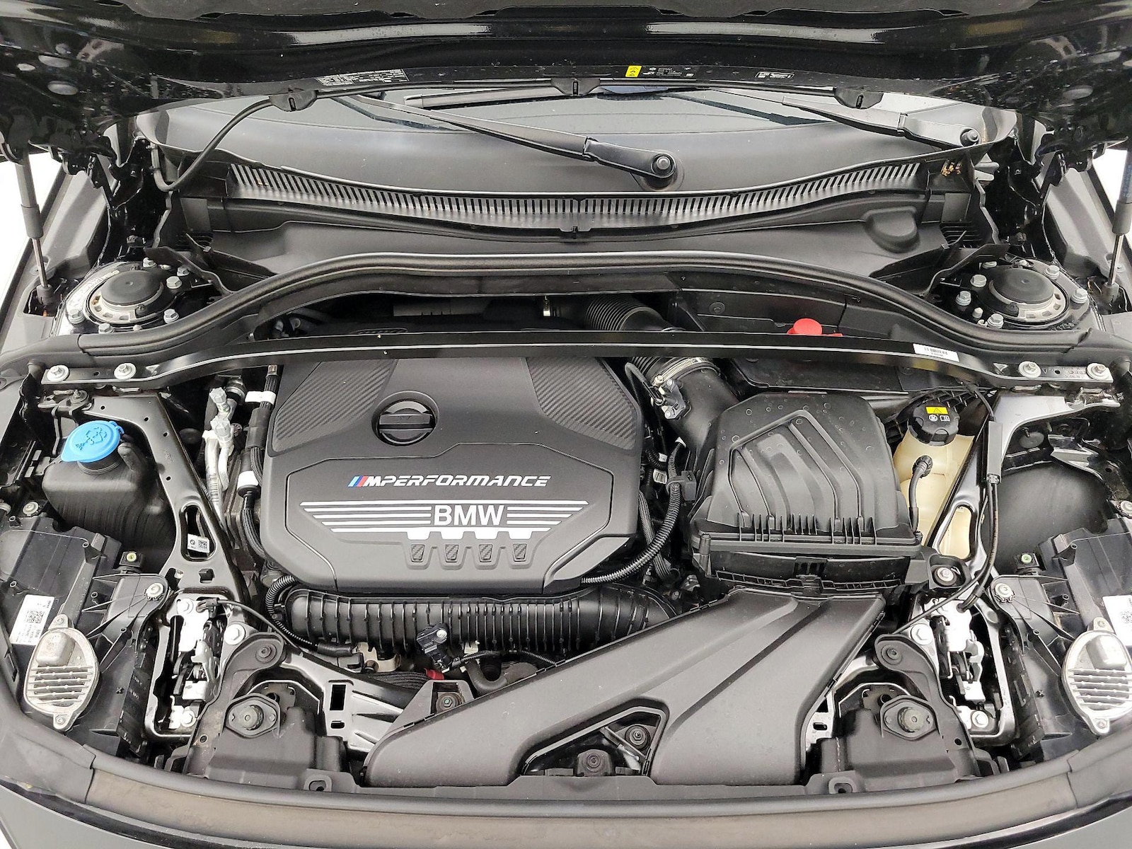 2022 BMW 2 Series M235i - Photo 24