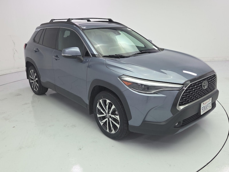 2022 Toyota Corolla Cross XLE