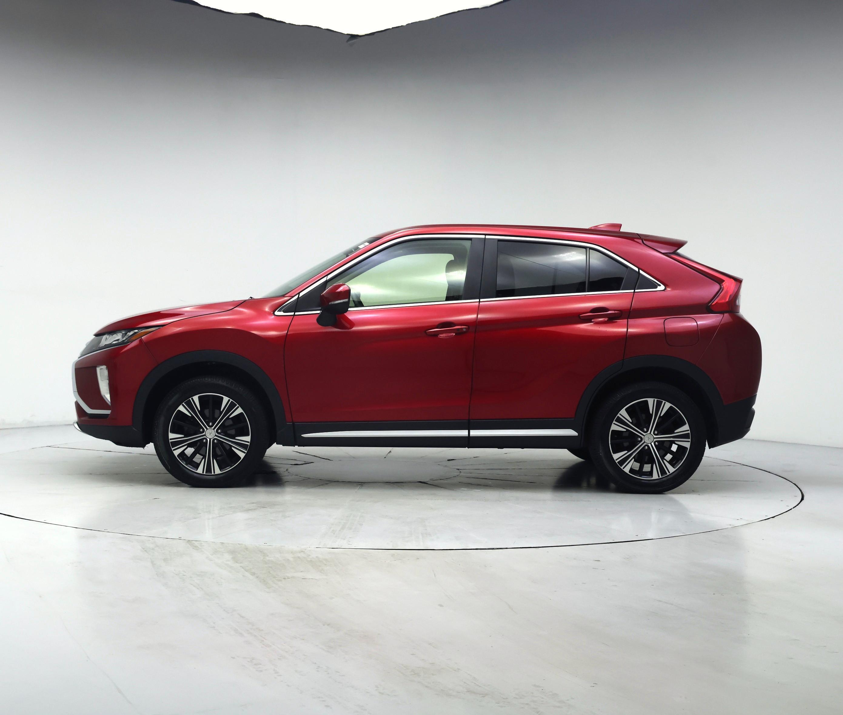 Thumbnail: 2018 Mitsubishi Eclipse Cross - 3
