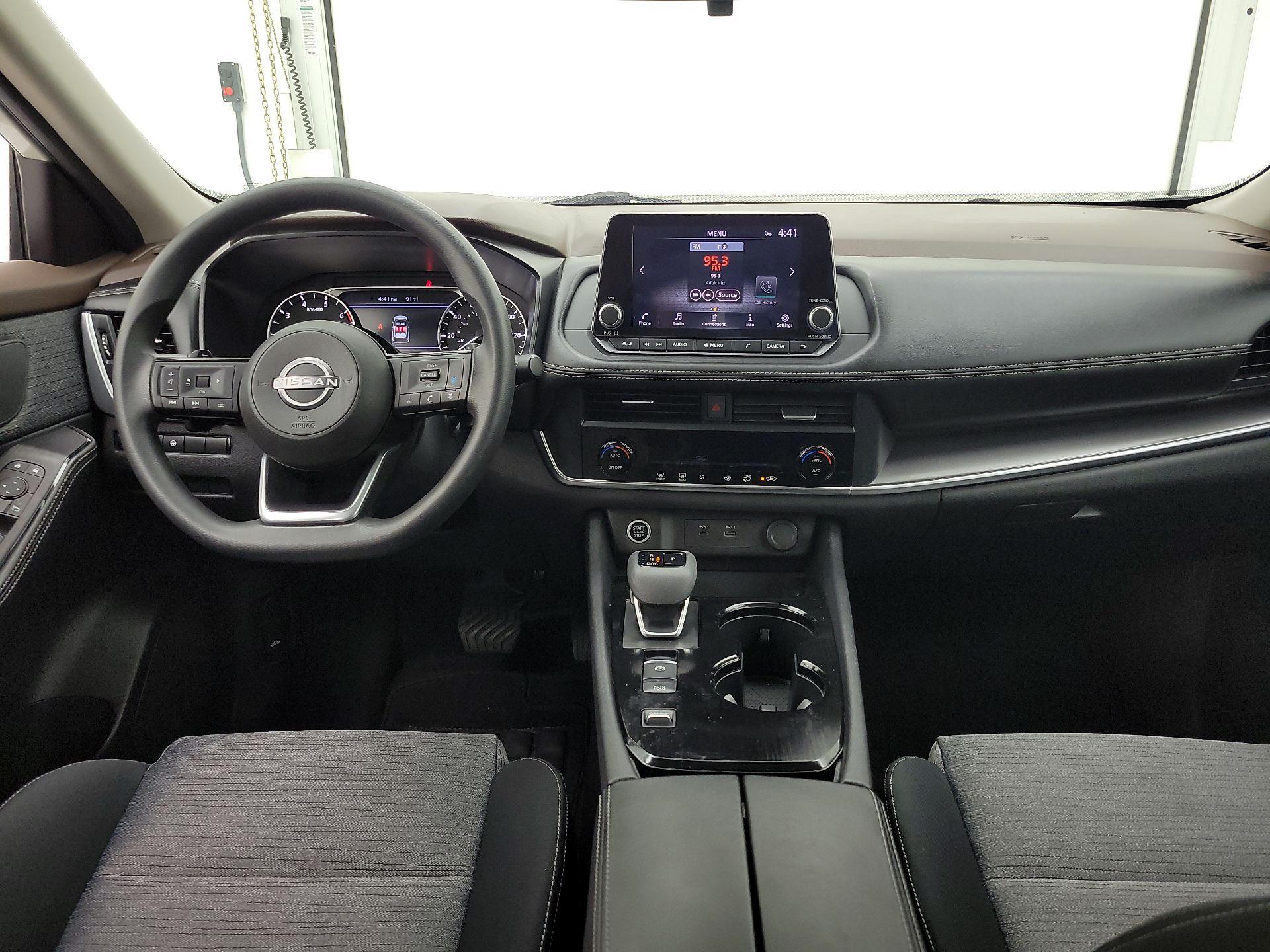 Thumbnail: 2023 Nissan Rogue - 9