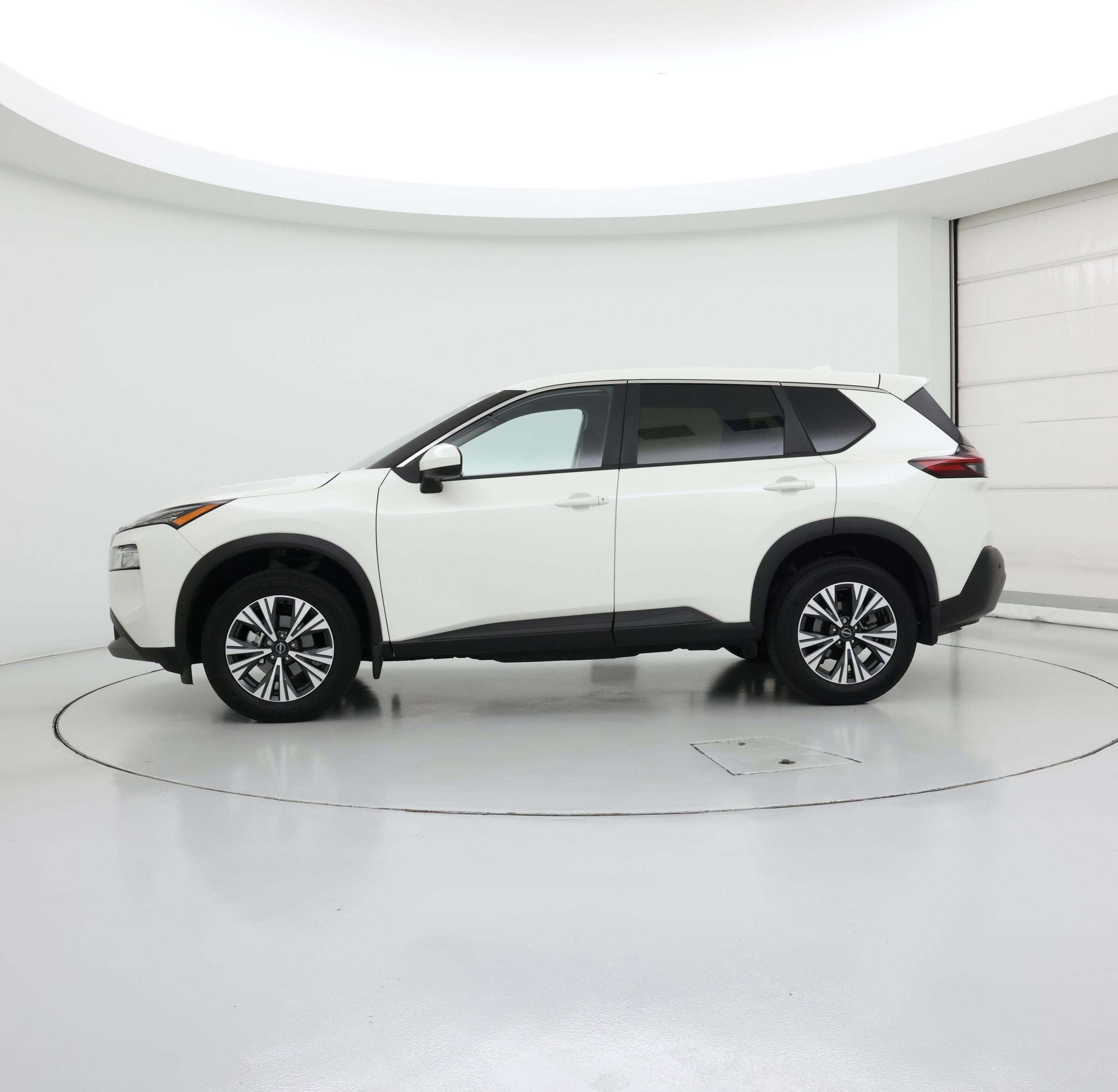 Thumbnail: 2023 Nissan Rogue - 3