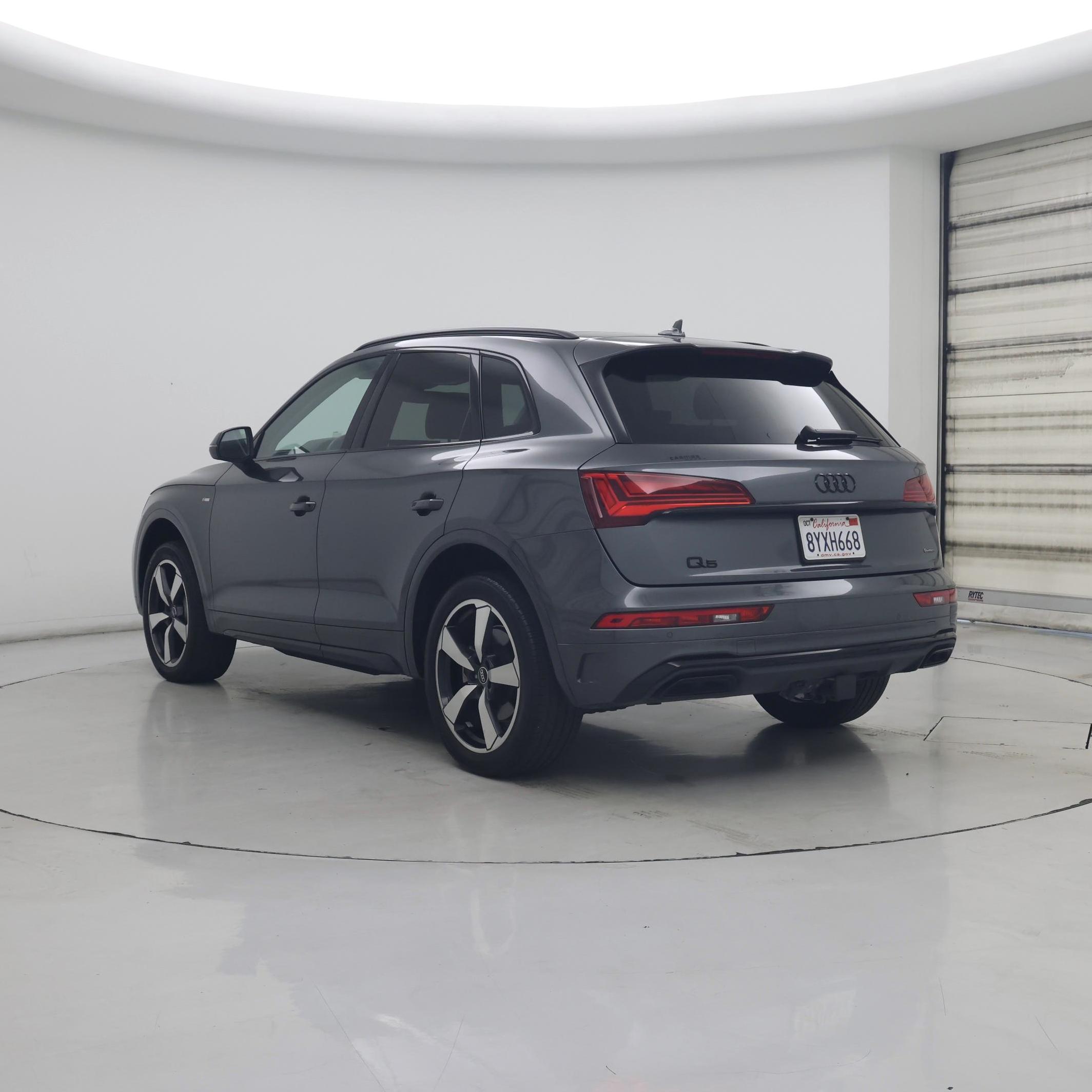 Thumbnail: 2022 Audi Q5 - 2