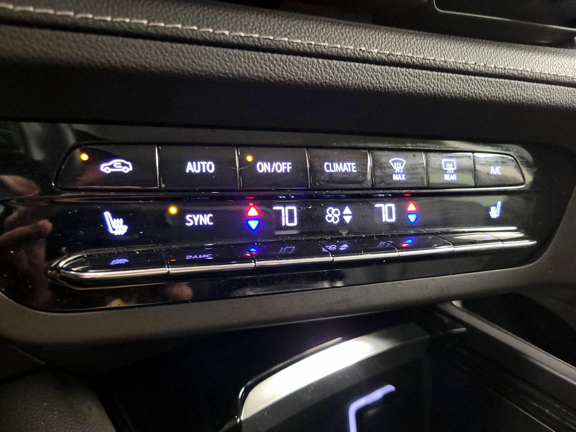 Thumbnail: 2022 Buick Envision - 17