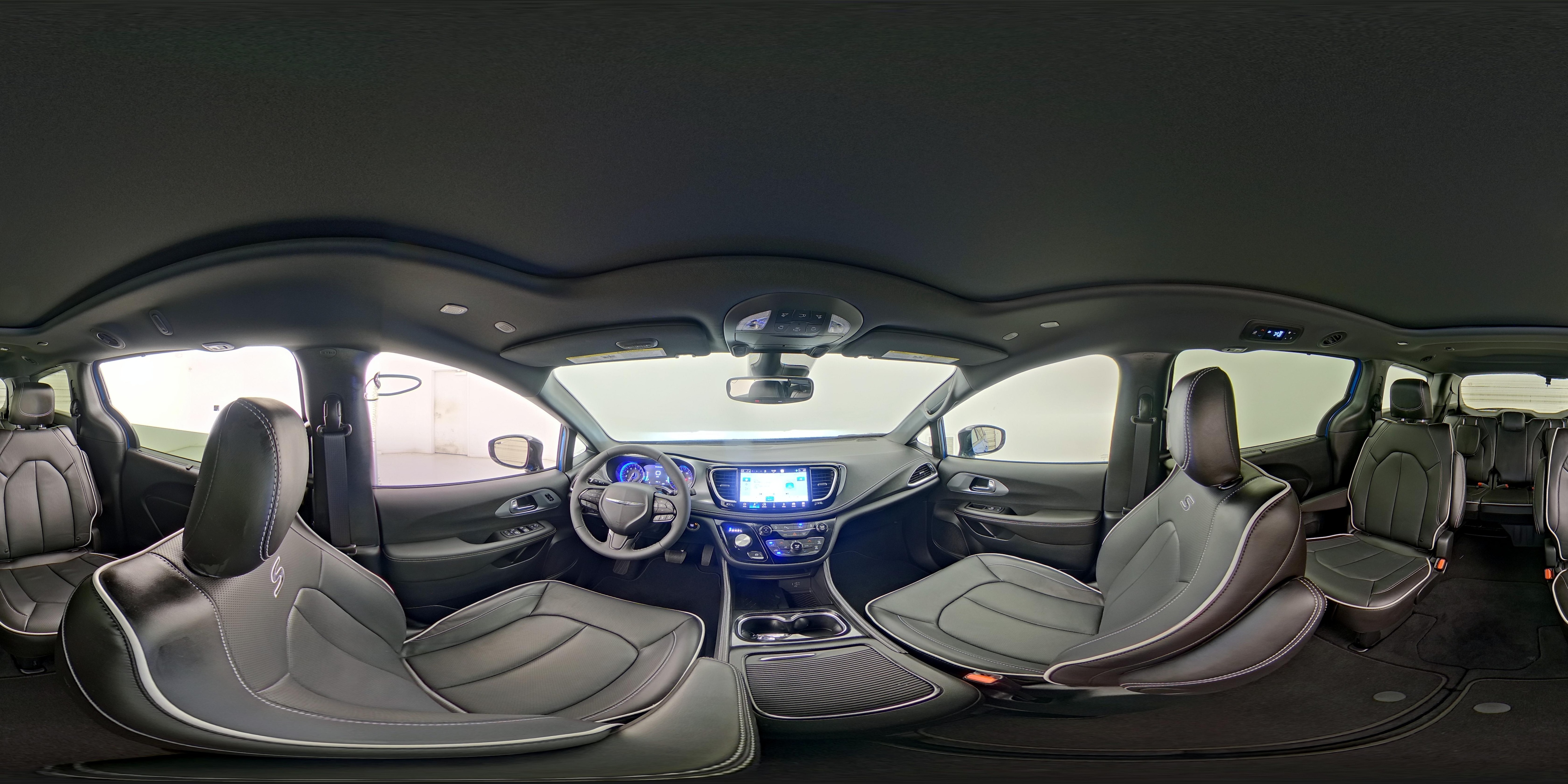 2026 Chrysler Pacifica Limited - Photo 28