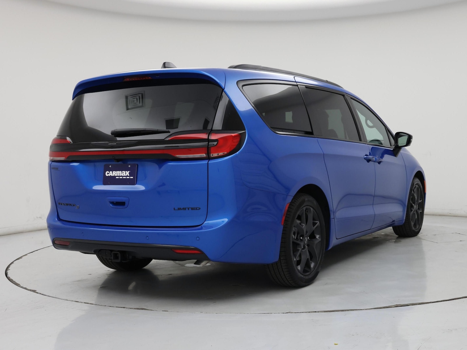 2026 Chrysler Pacifica Limited - Photo 9