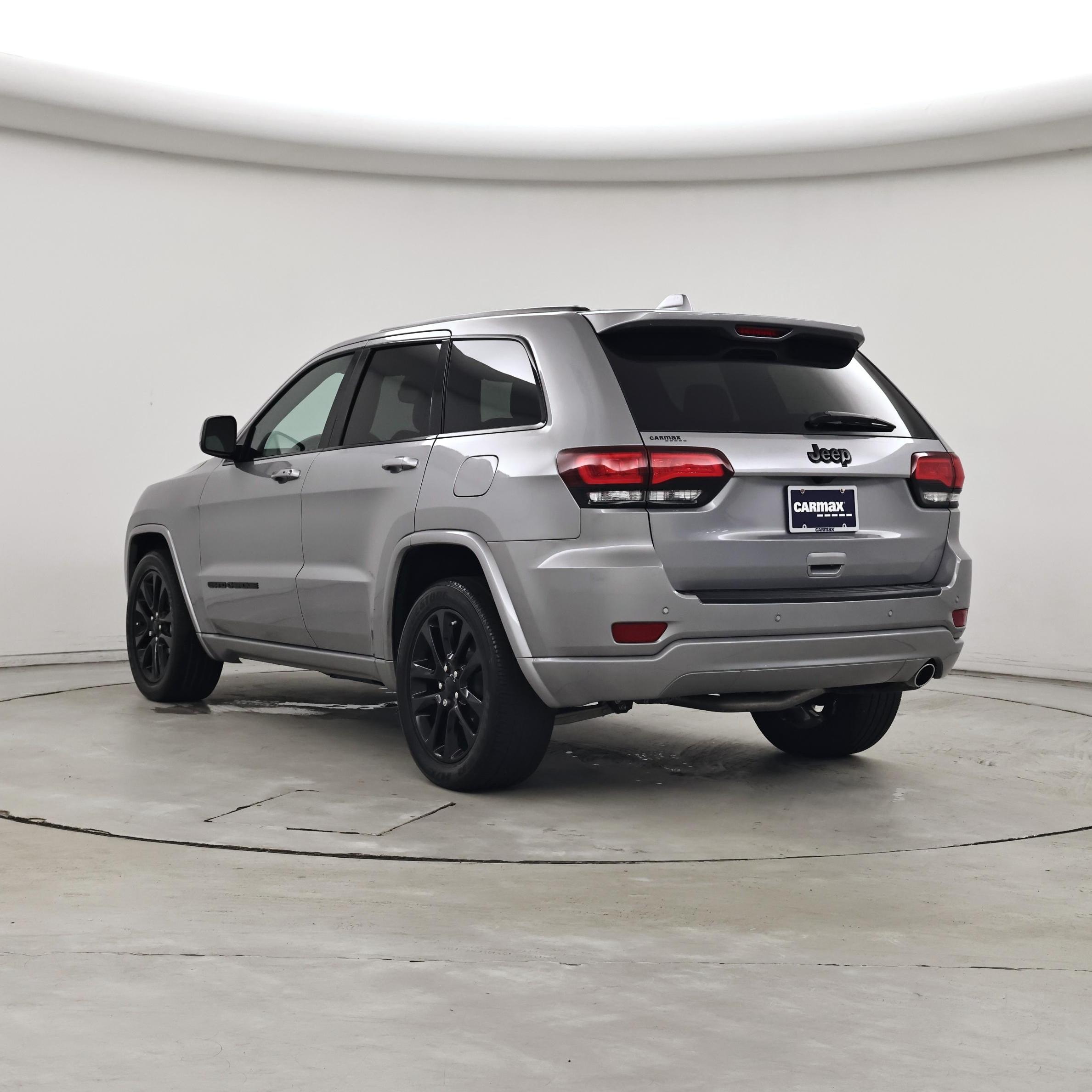 Thumbnail: 2020 Jeep Grand Cherokee - 2