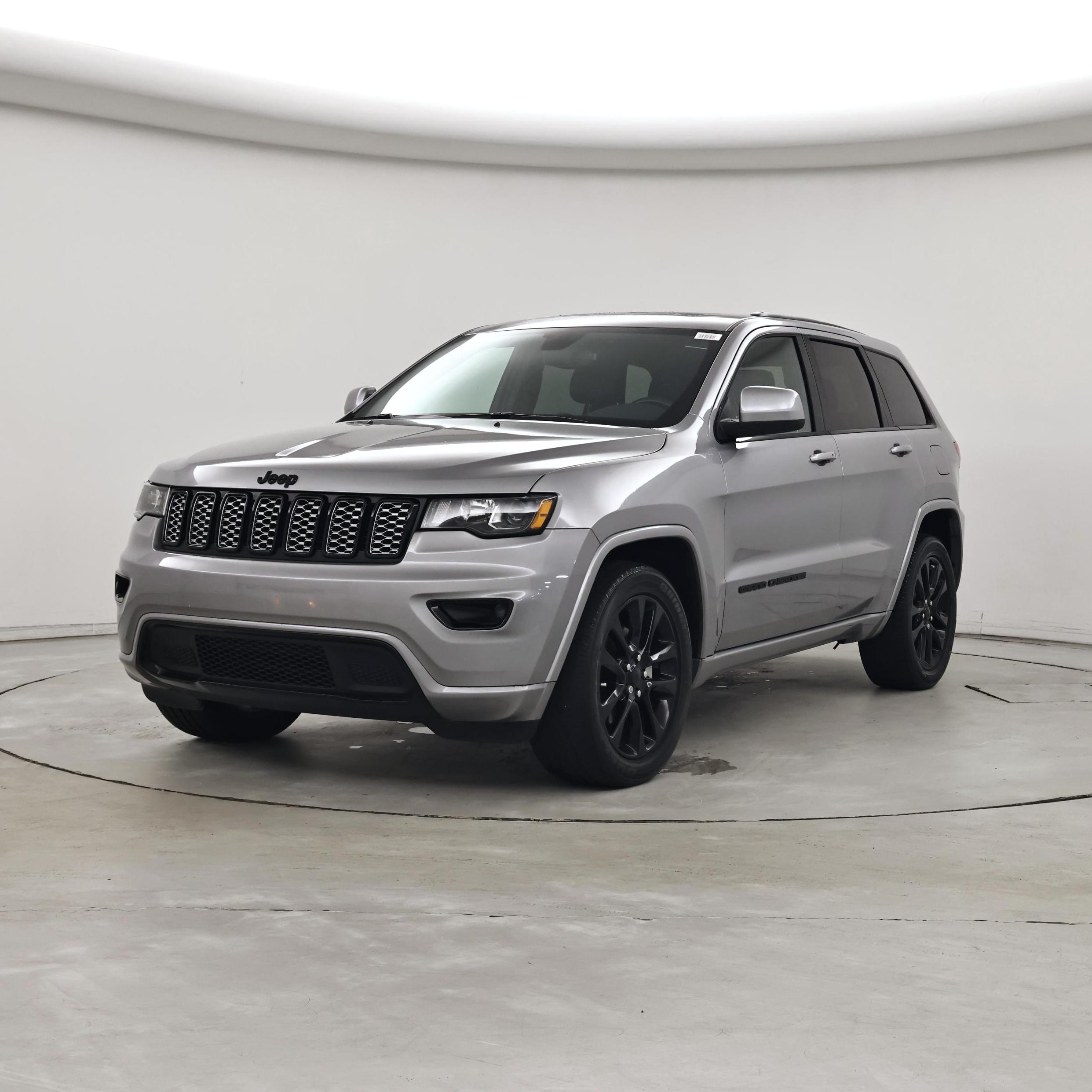 Thumbnail: 2020 Jeep Grand Cherokee - 4