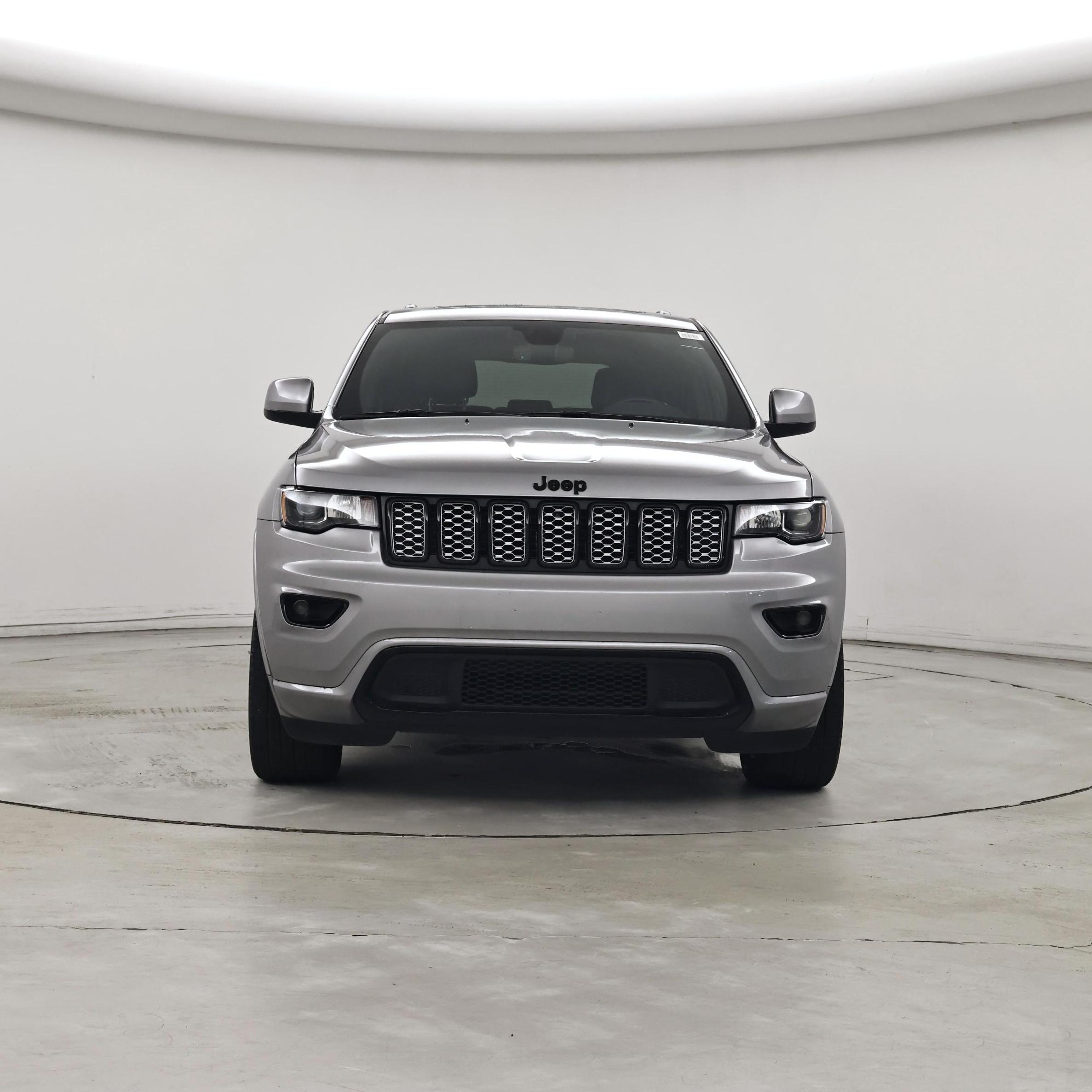 Thumbnail: 2020 Jeep Grand Cherokee - 5