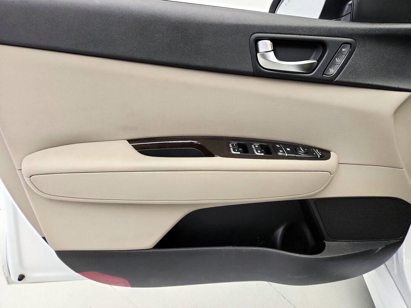 2018 Kia Optima EX - Photo 13