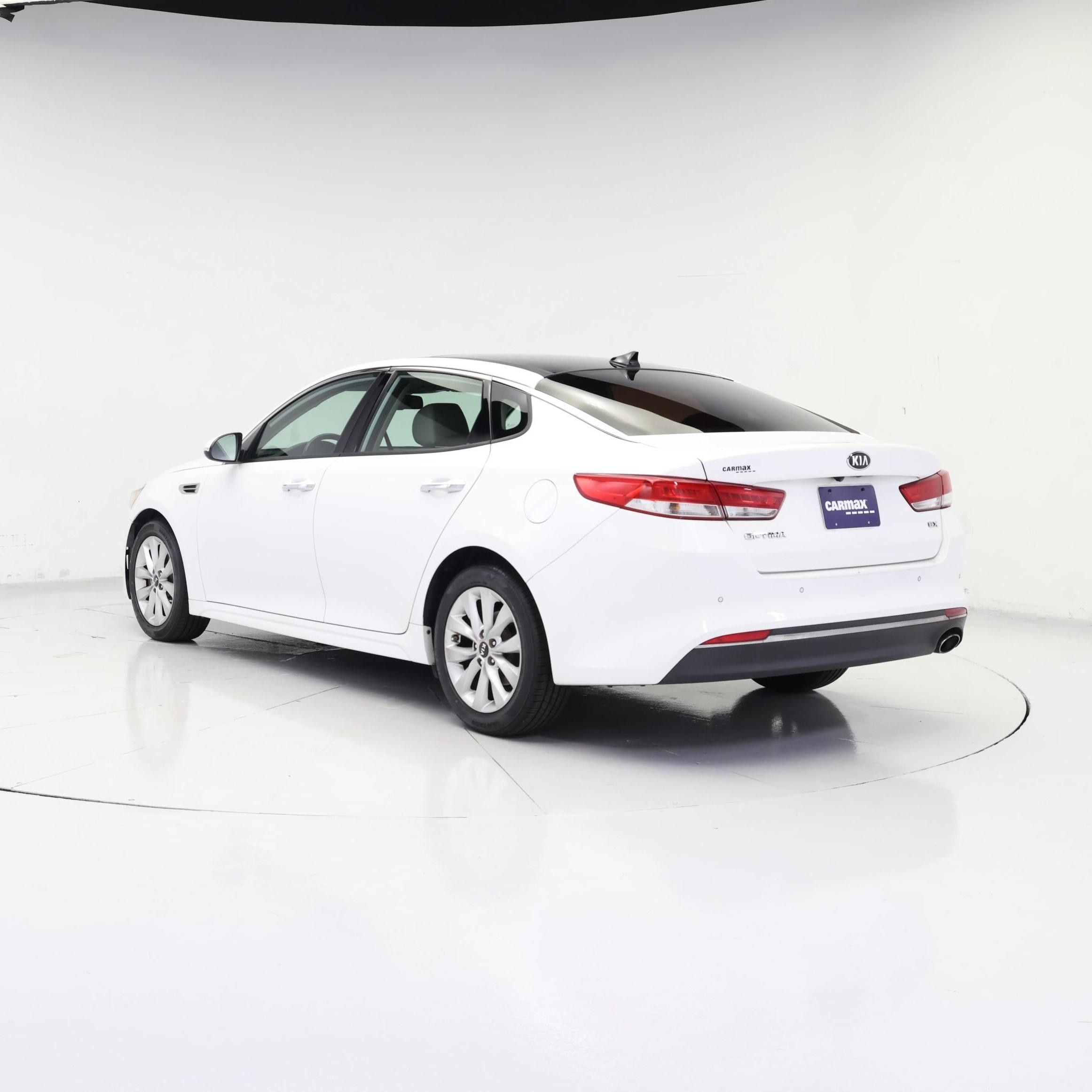 Thumbnail: 2018 Kia Optima - 2