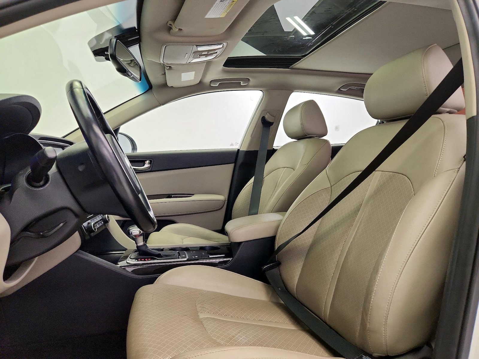 2018 Kia Optima EX - Photo 20