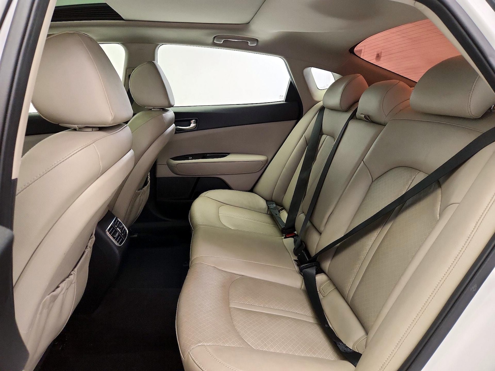 2018 Kia Optima EX - Photo 21