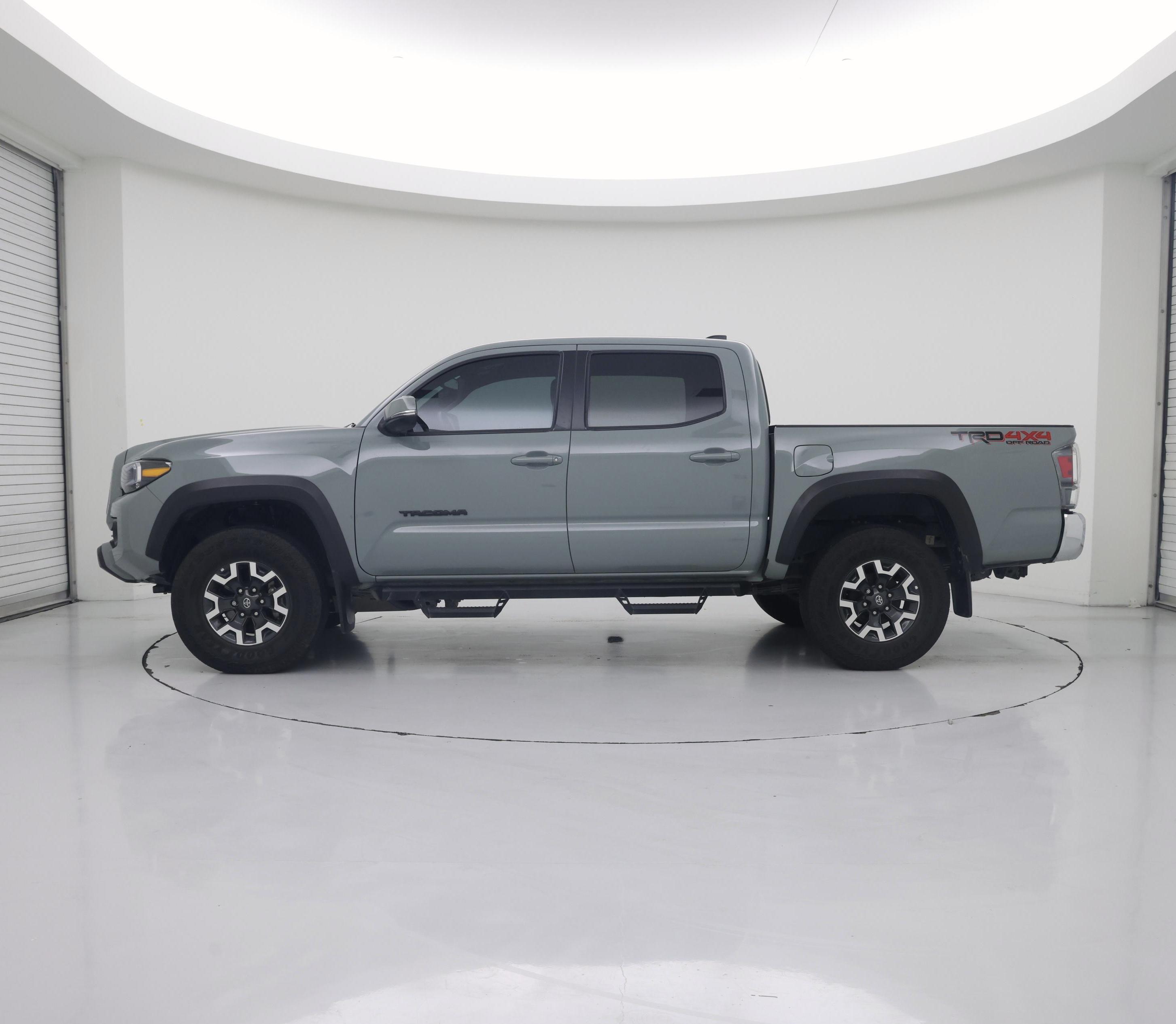 Thumbnail: 2023 Toyota Tacoma - 3