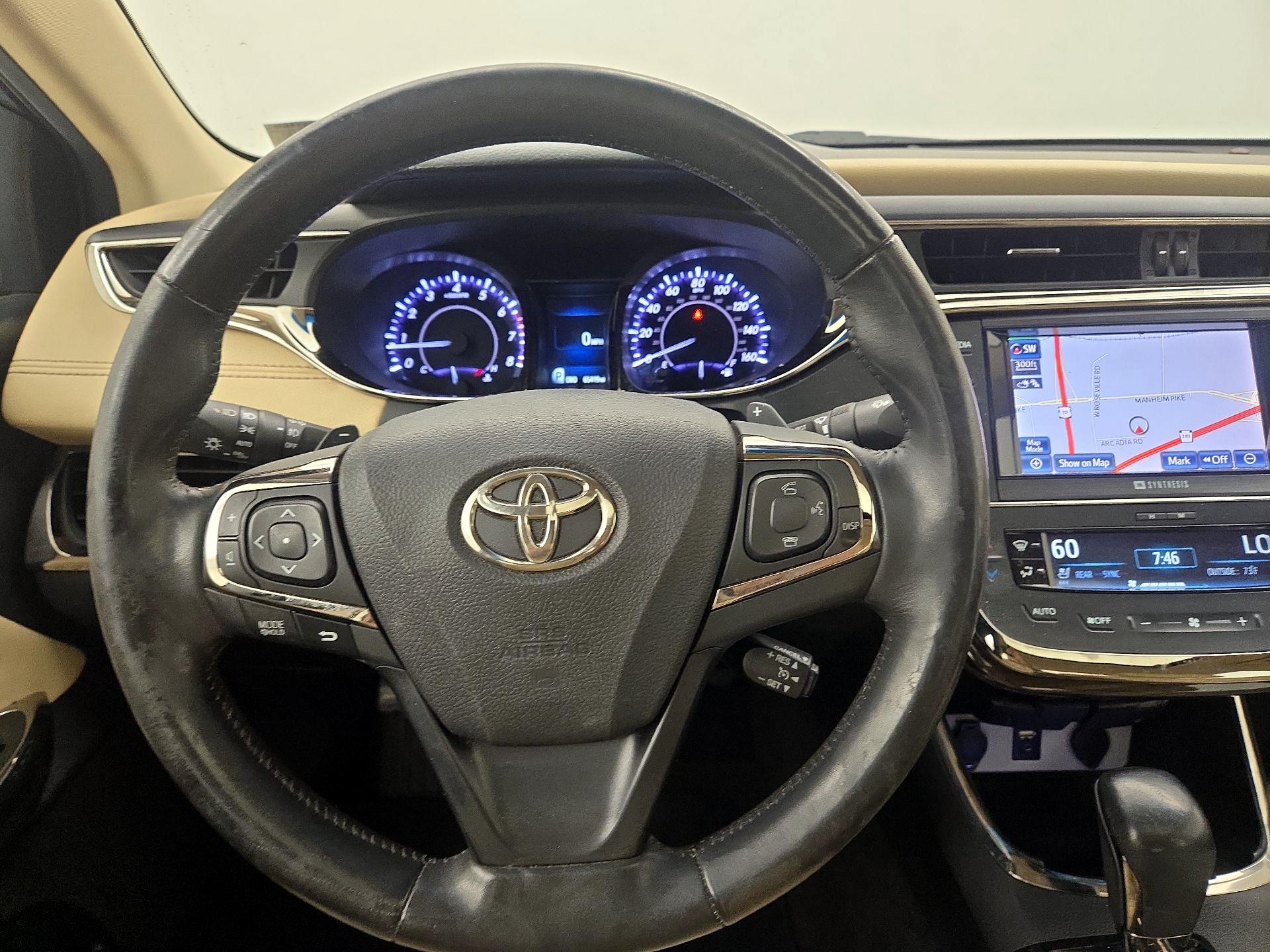 Thumbnail: 2014 Toyota Avalon - 10