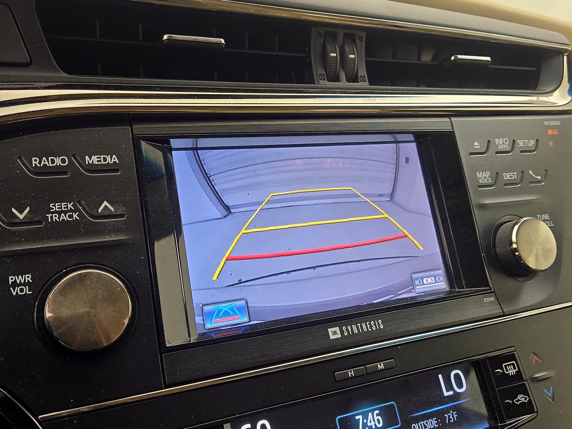 Thumbnail: 2014 Toyota Avalon - 15