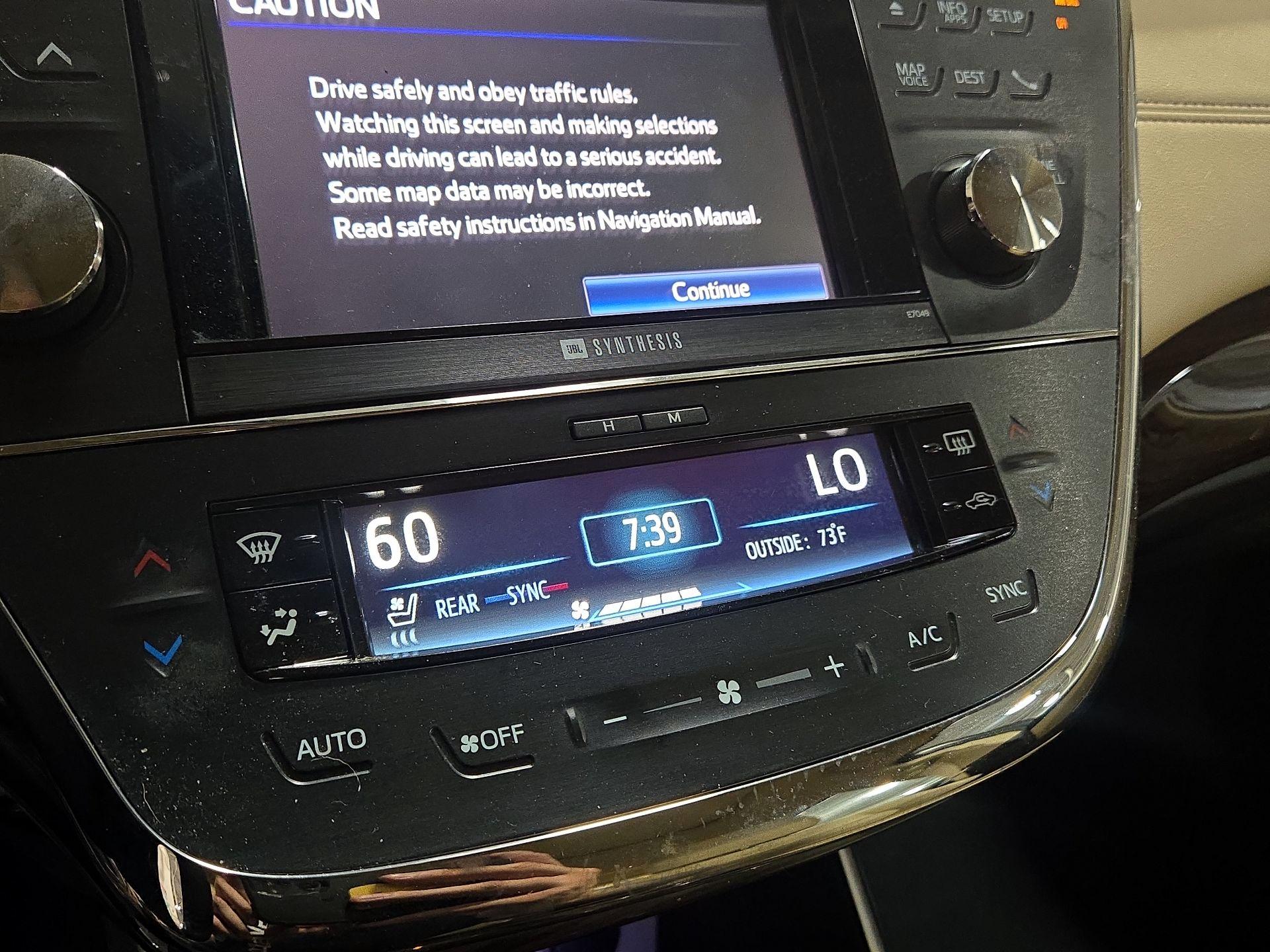 Thumbnail: 2014 Toyota Avalon - 17