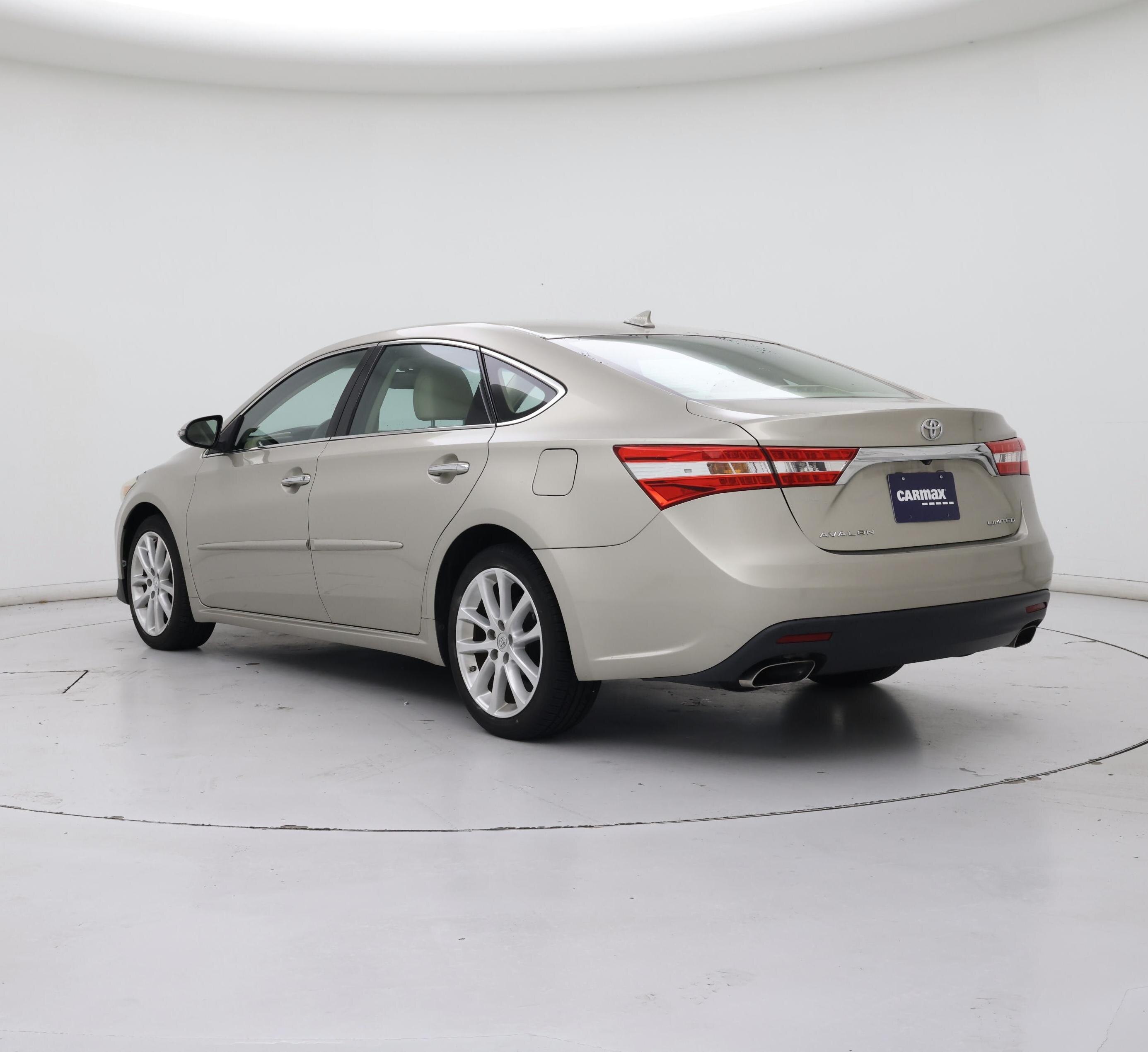 Thumbnail: 2014 Toyota Avalon - 2