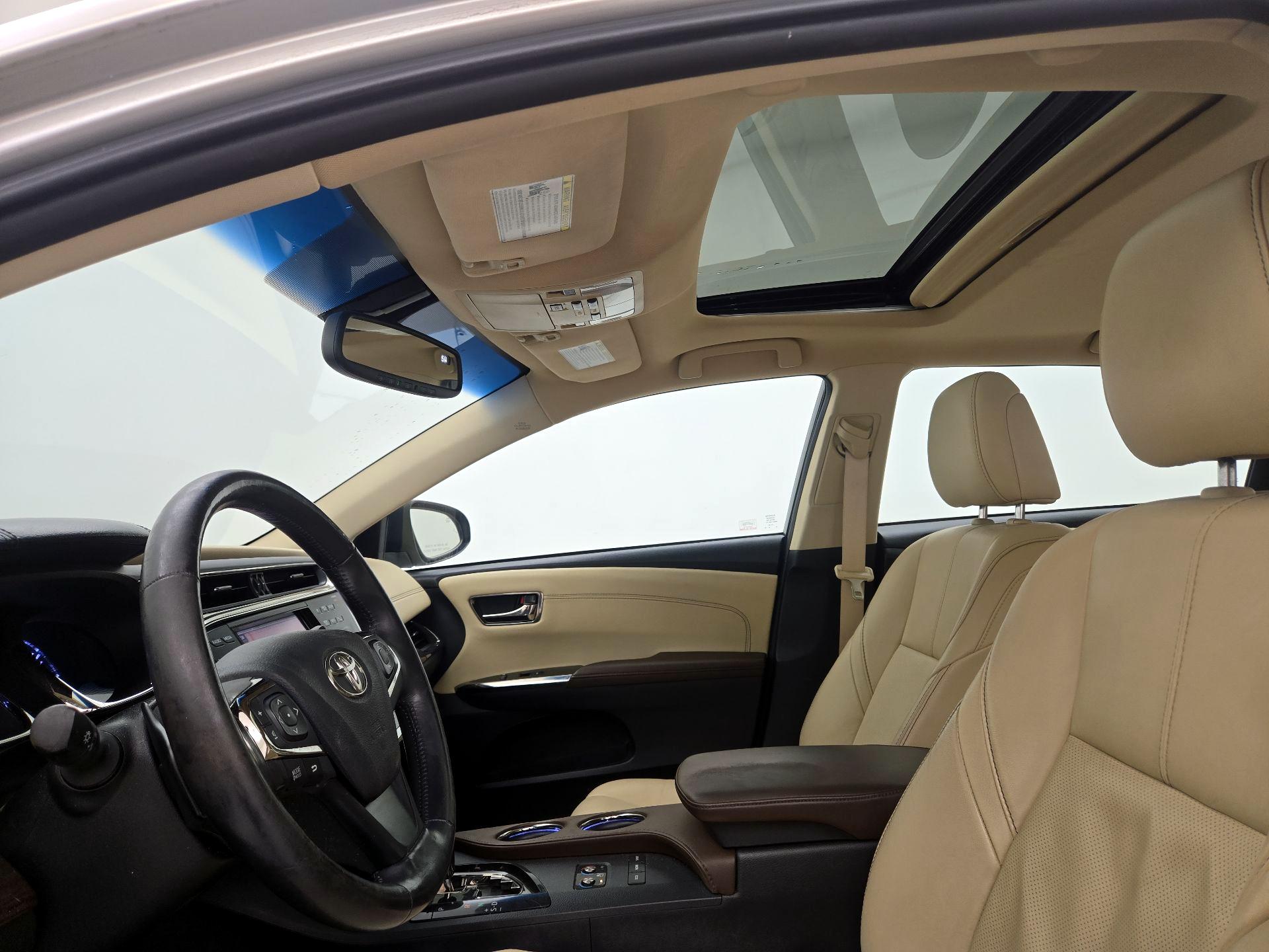 Thumbnail: 2014 Toyota Avalon - 20